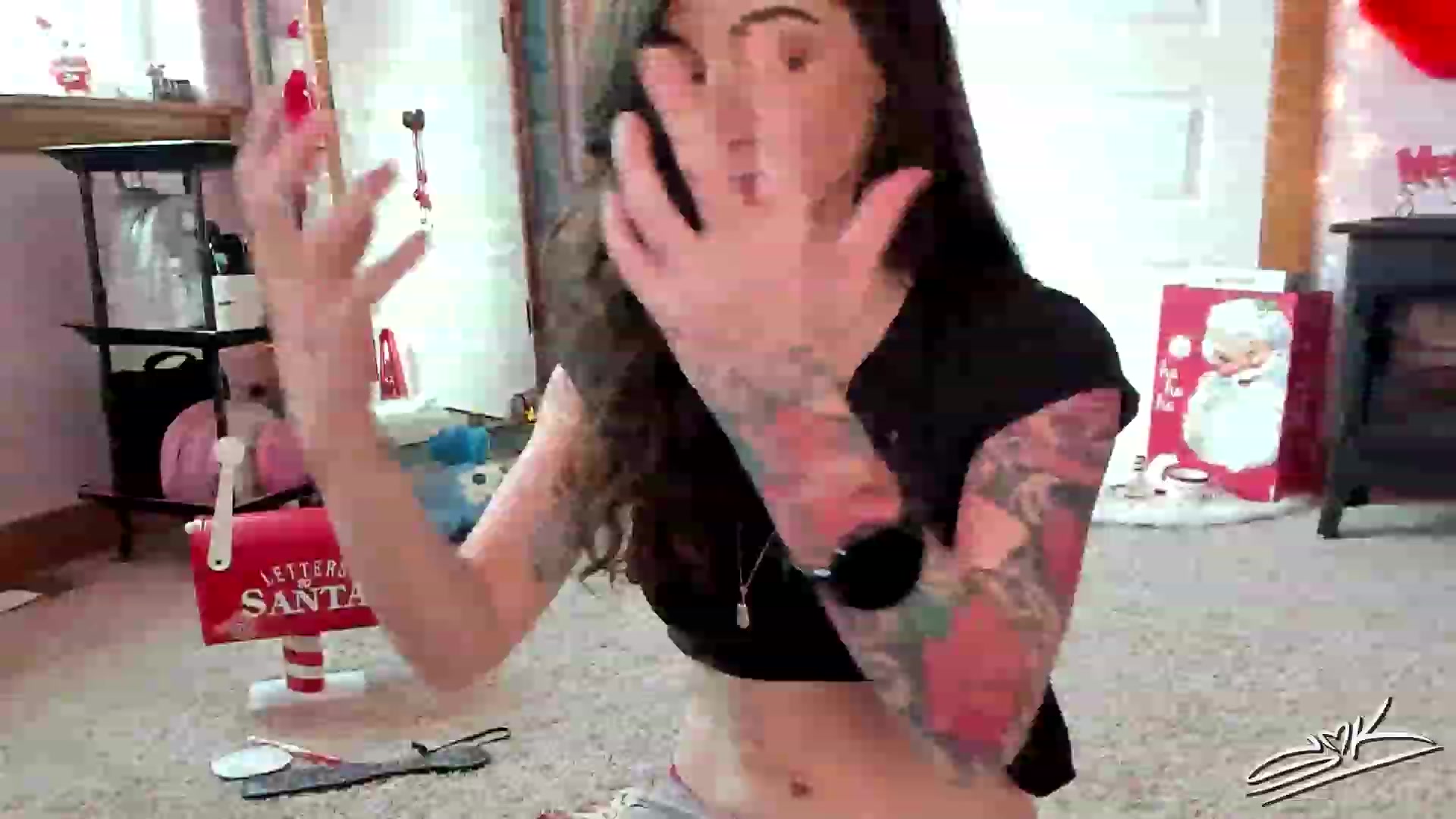 Gallery image thumbnail from SMKitties's myfreecams stream on, 12/09/2022, 20:20 image 2 of 20