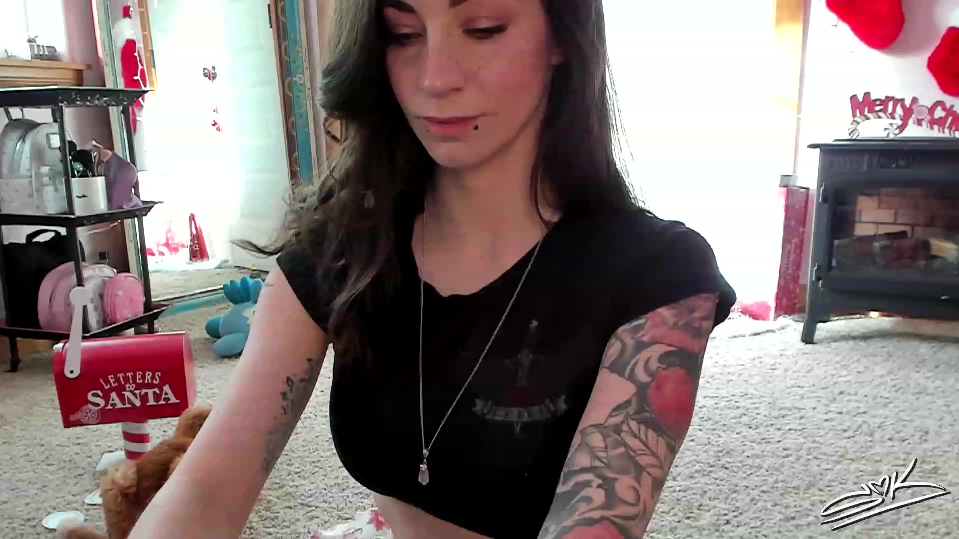 Gallery image thumbnail from SMKitties's myfreecams stream on, 12/09/2022, 20:20 image 18 of 20