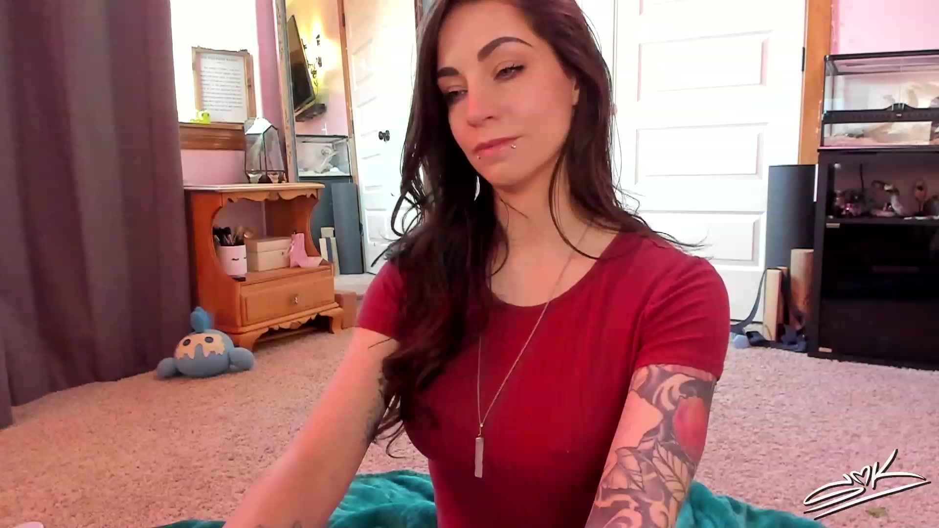 Gallery image thumbnail from SMKitties's myfreecams stream on, 02/24/2023, 18:29 image 12 of 20