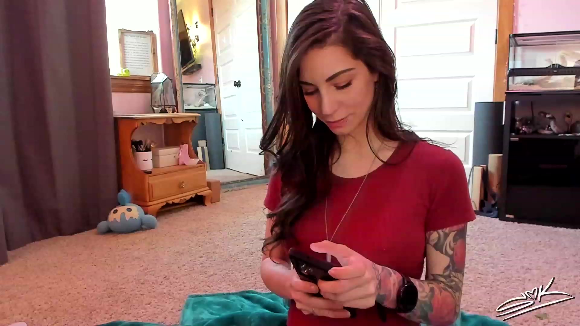 Gallery image thumbnail from SMKitties's myfreecams stream on, 02/24/2023, 18:29 image 13 of 20