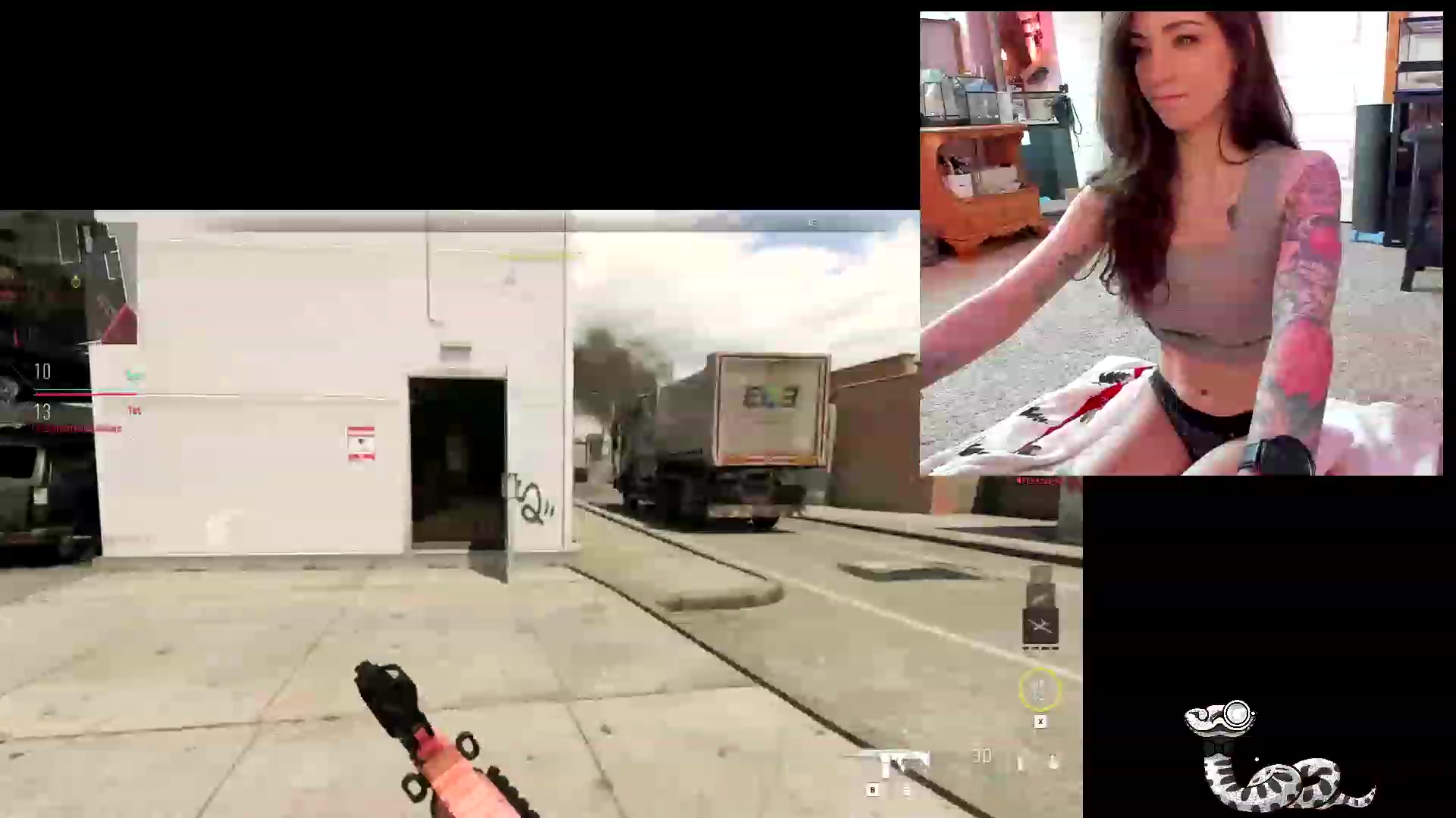 Gallery image thumbnail from SMKitties's myfreecams stream on, 04/07/2023, 18:44 image 16 of 20