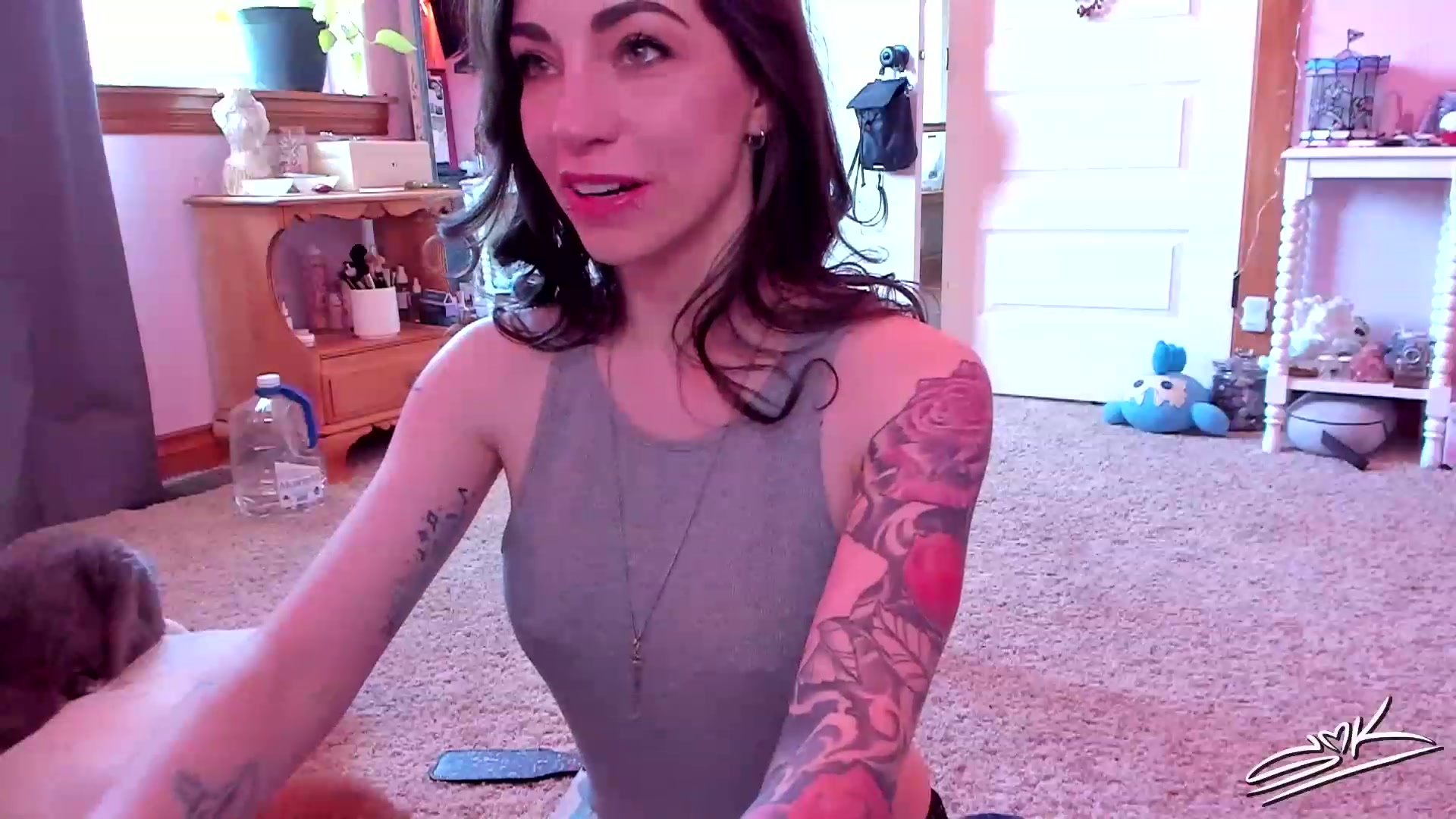 Gallery image thumbnail from SMKitties's myfreecams stream on, 05/02/2023, 19:23 image 8 of 20