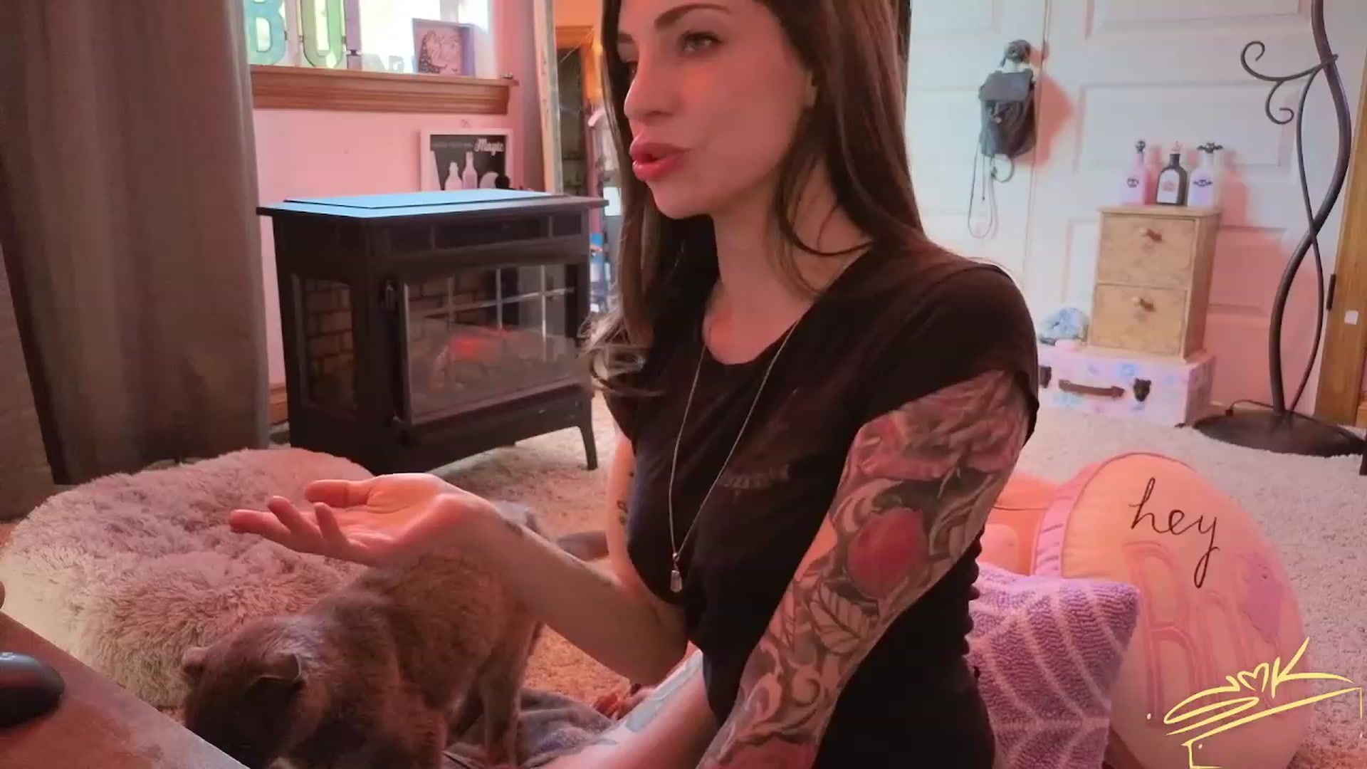 Gallery image thumbnail from SMKitties's myfreecams stream on, 10/09/2023, 18:44 image 5 of 20