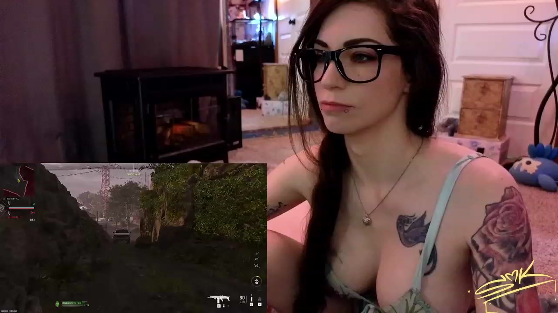 Gallery image thumbnail from SMKitties's myfreecams stream on, 11/03/2023, 18:30 image 18 of 20