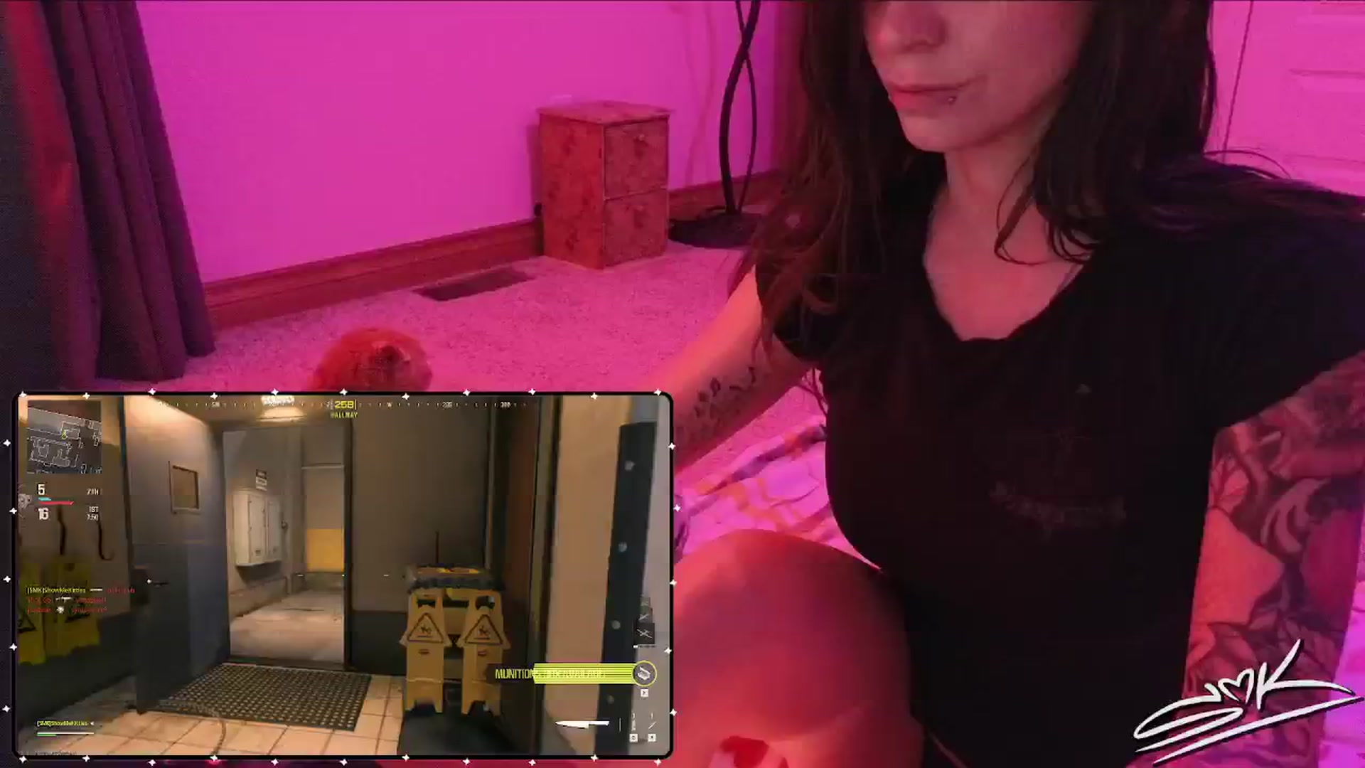 Gallery image thumbnail from SMKitties's myfreecams stream on, 06/21/2024, 06:43 image 8 of 20