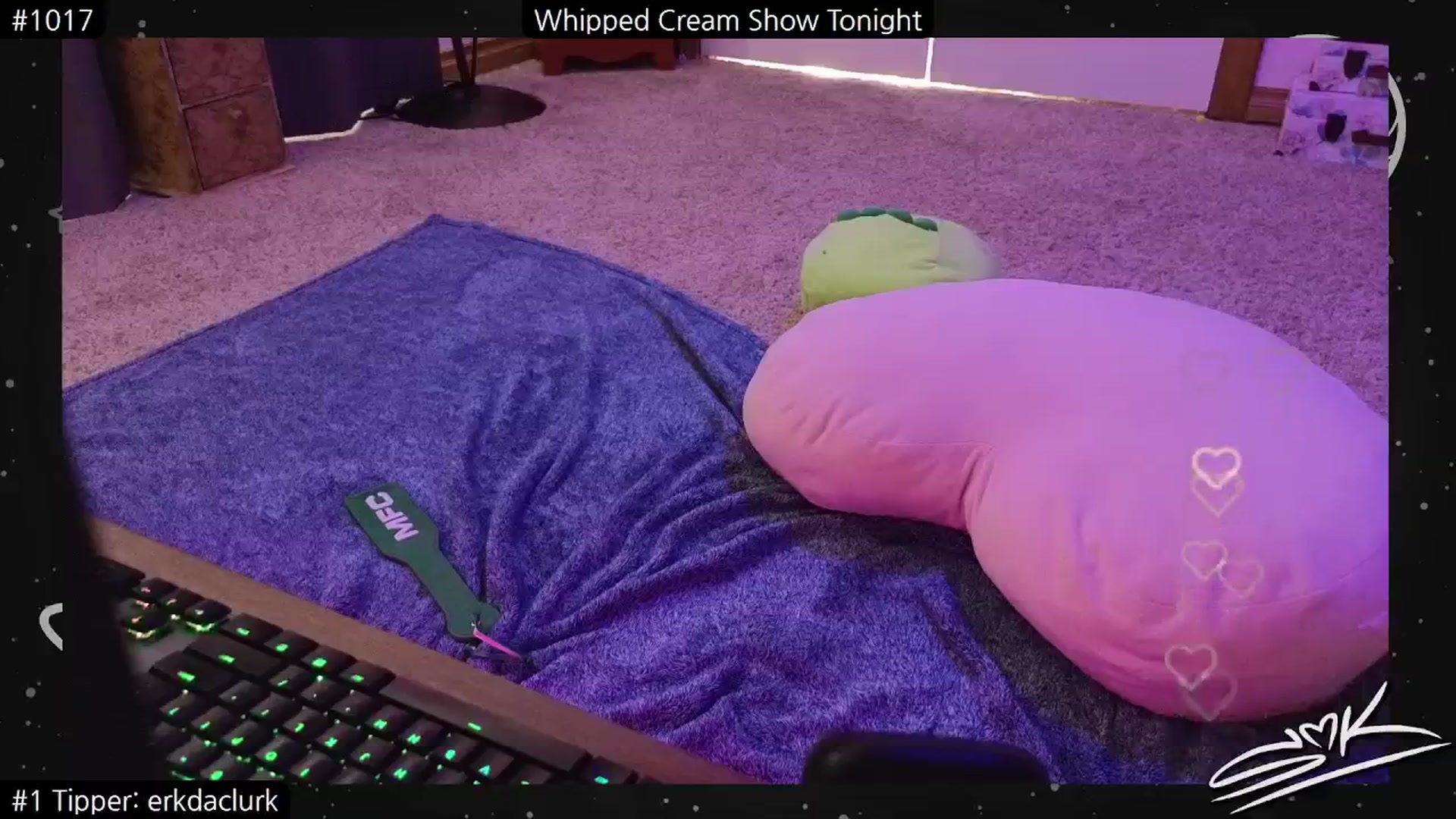 Gallery image thumbnail from SMKitties's myfreecams stream on, 06/26/2024, 01:41 image 10 of 20
