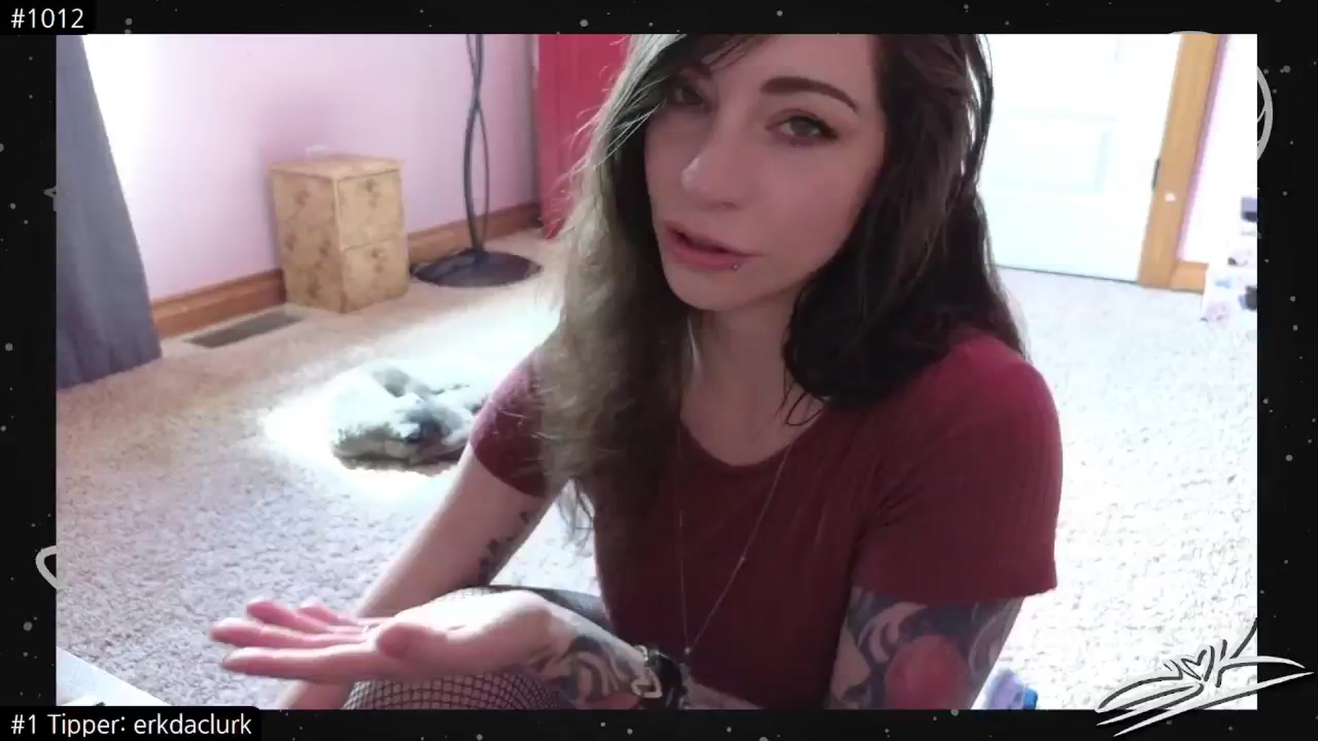 Gallery image thumbnail from SMKitties's myfreecams stream on, 06/26/2024, 22:39 image 14 of 20