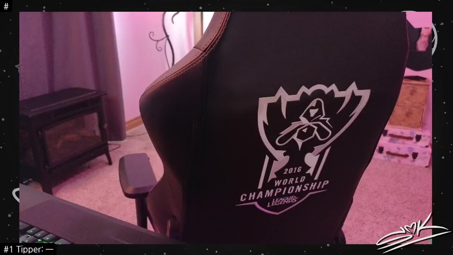 Gallery image thumbnail from SMKitties's myfreecams stream on, 07/06/2024, 20:44 image 16 of 20