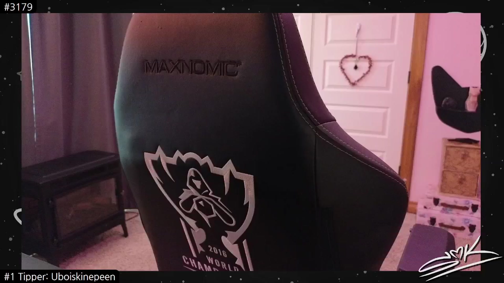 Gallery image thumbnail from SMKitties's myfreecams stream on, 07/06/2024, 22:15 image 20 of 20