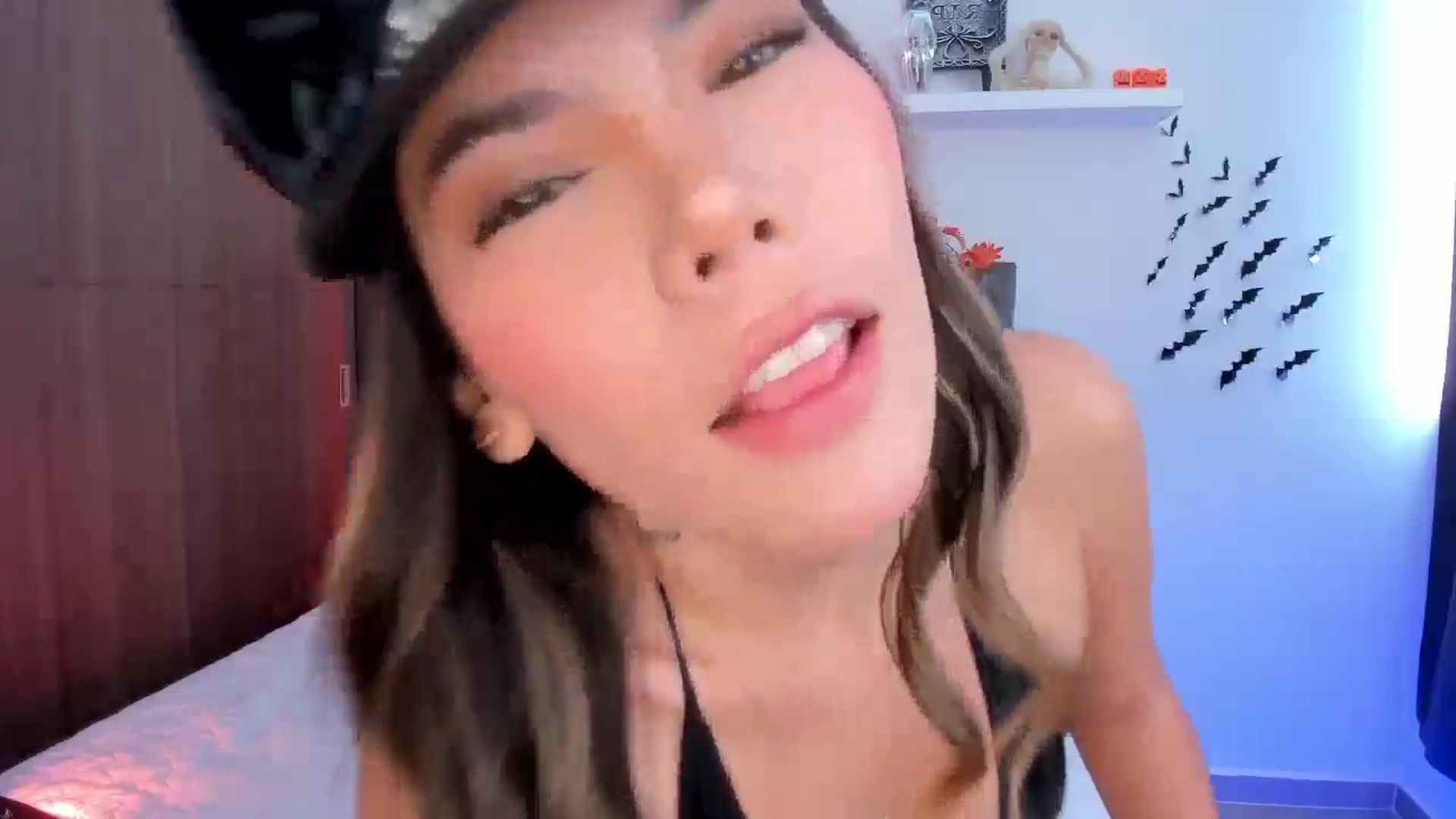 Gallery image thumbnail from SOF__'s myfreecams stream on, 10/10/2025, 16:09 image 20 of 20