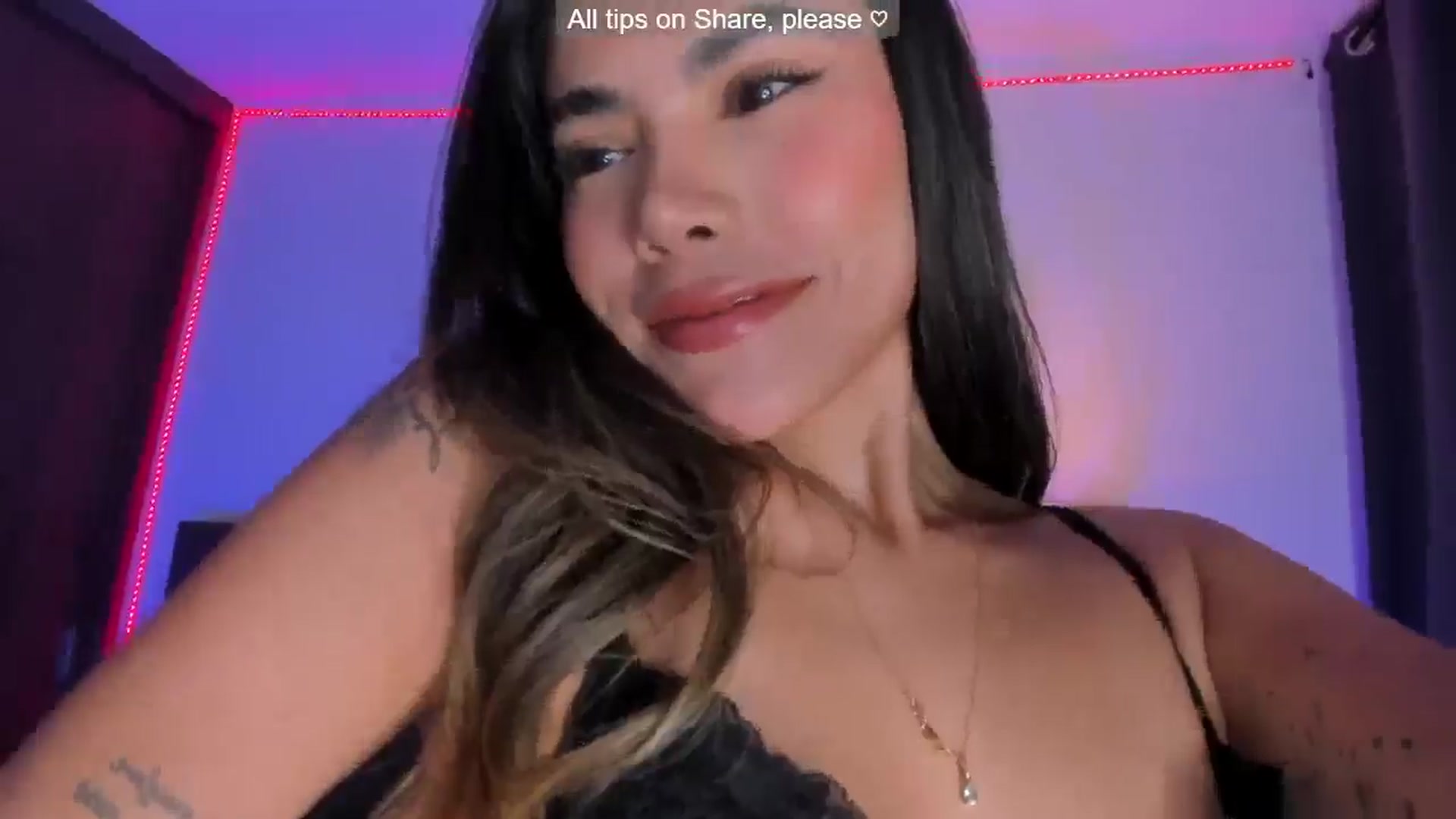 Gallery image thumbnail from SOF__'s myfreecams stream on, 11/21/2025, 24:03 image 18 of 20