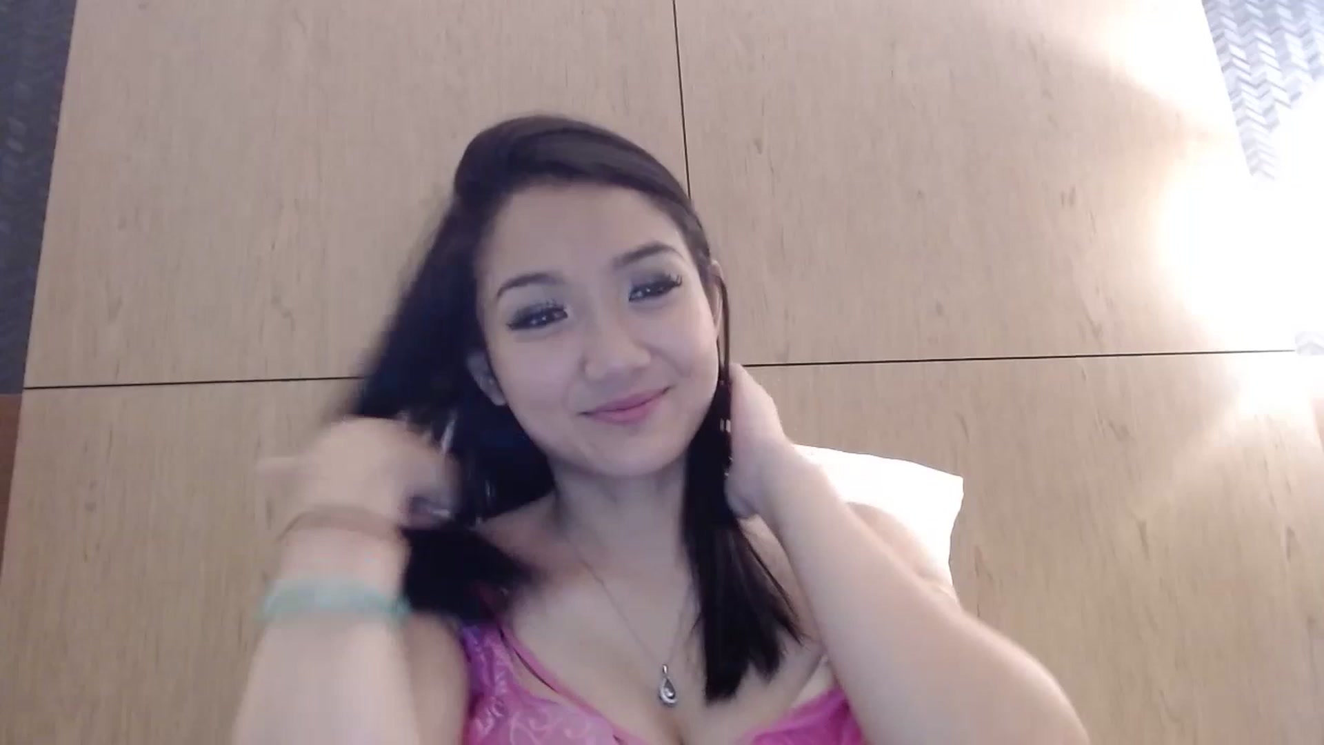 Gallery image thumbnail from SOYUMI's myfreecams stream on, 07/17/2023, 14:59 image 7 of 20