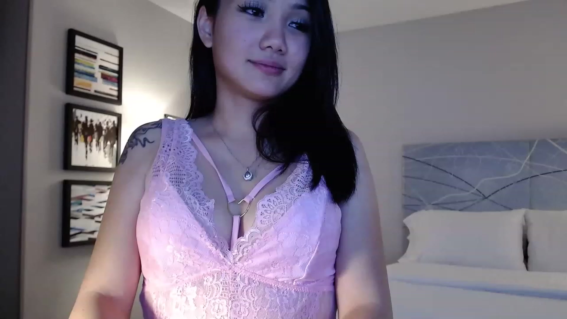 Gallery image thumbnail from SOYUMI's myfreecams stream on, 08/06/2023, 08:52 image 15 of 20
