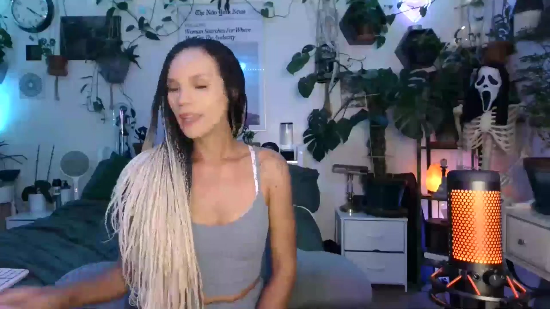 Gallery image thumbnail from SPARKL3S's myfreecams stream on, 09/27/2024, 05:34 image 5 of 20