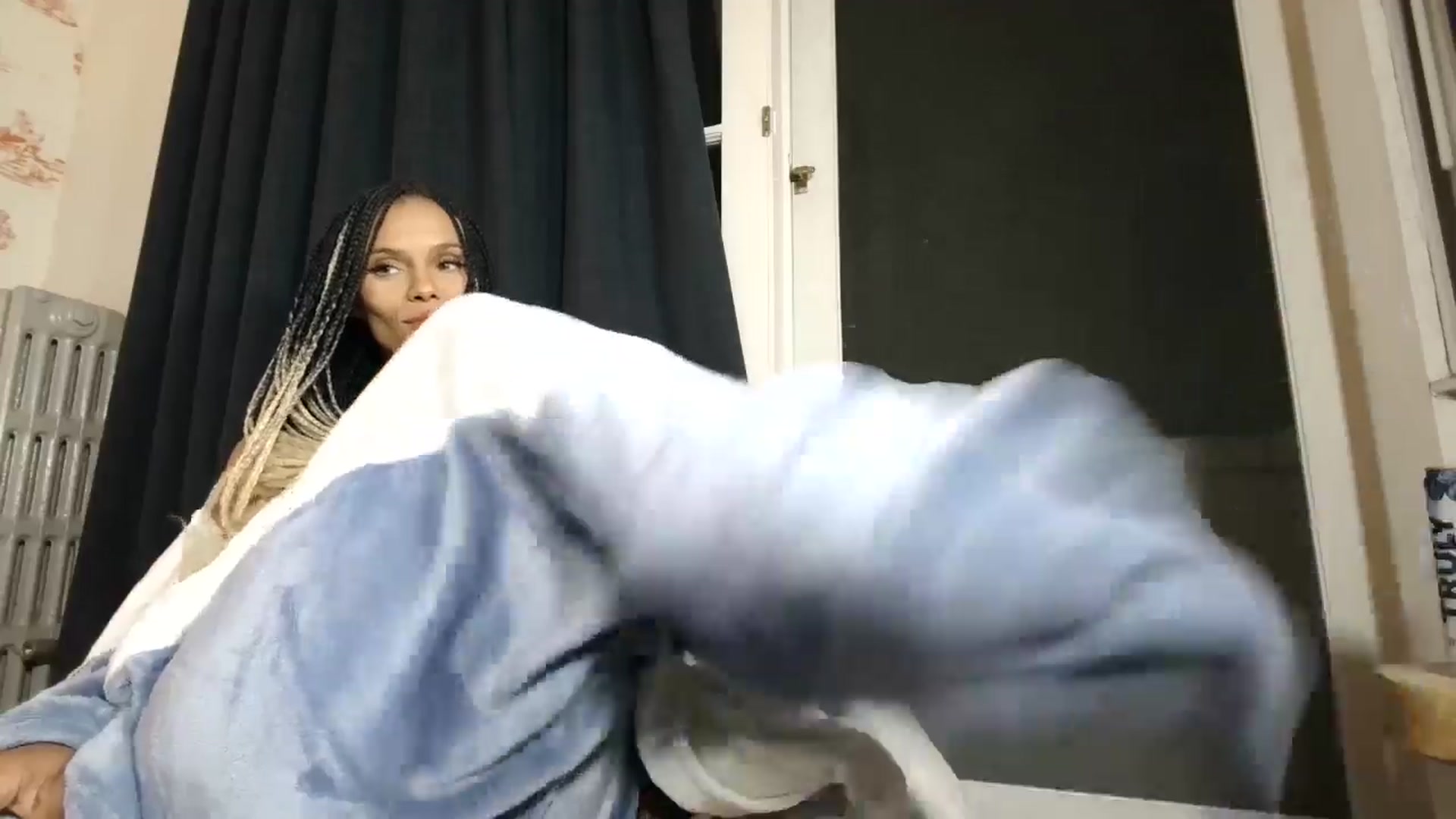 Gallery image thumbnail from SPARKL3S's myfreecams stream on, 09/28/2024, 11:06 image 14 of 20