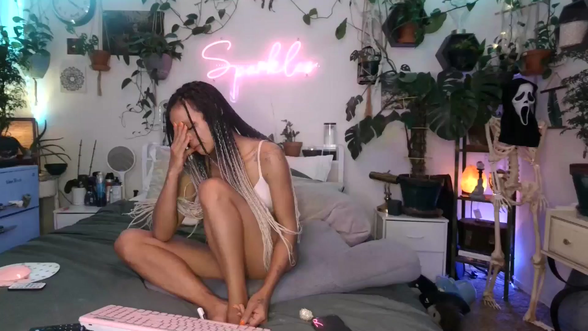 Gallery image thumbnail from SPARKL3S's myfreecams stream on, 11/06/2024, 12:11 image 11 of 20