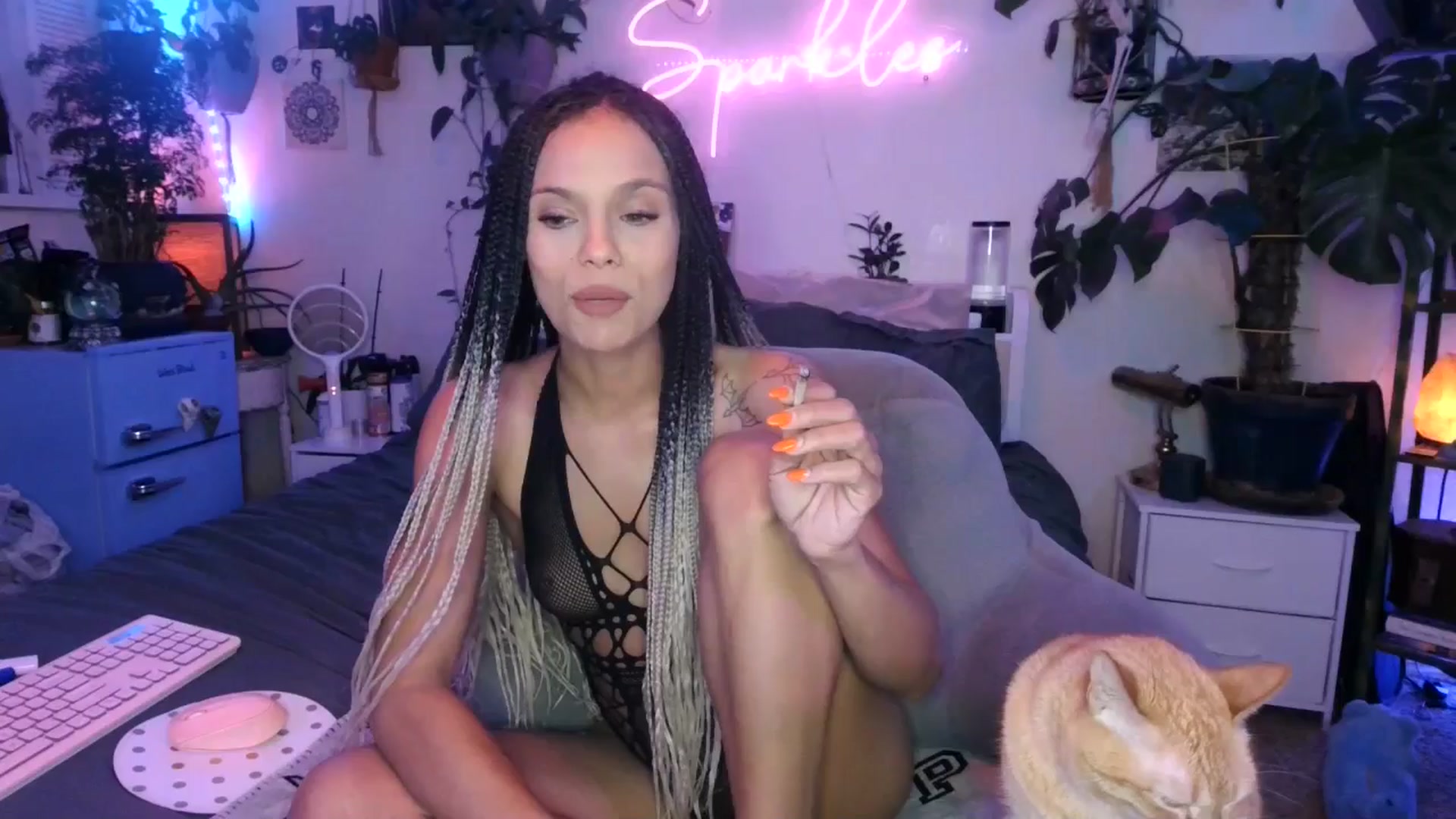 Gallery image thumbnail from SPARKL3S's myfreecams stream on, 12/02/2024, 11:20 image 4 of 20