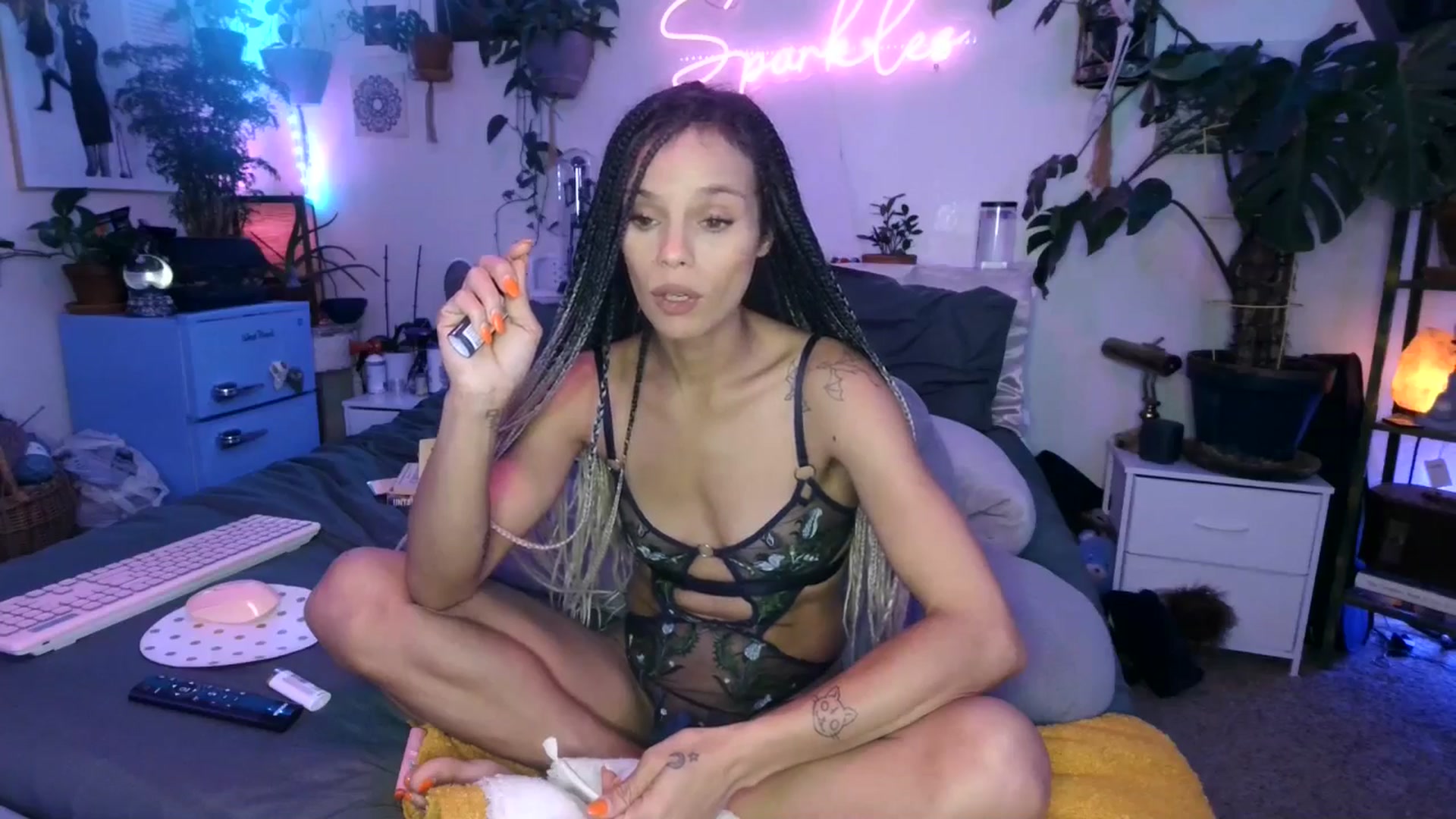 Gallery image thumbnail from SPARKL3S's myfreecams stream on, 12/05/2024, 12:44 image 15 of 20