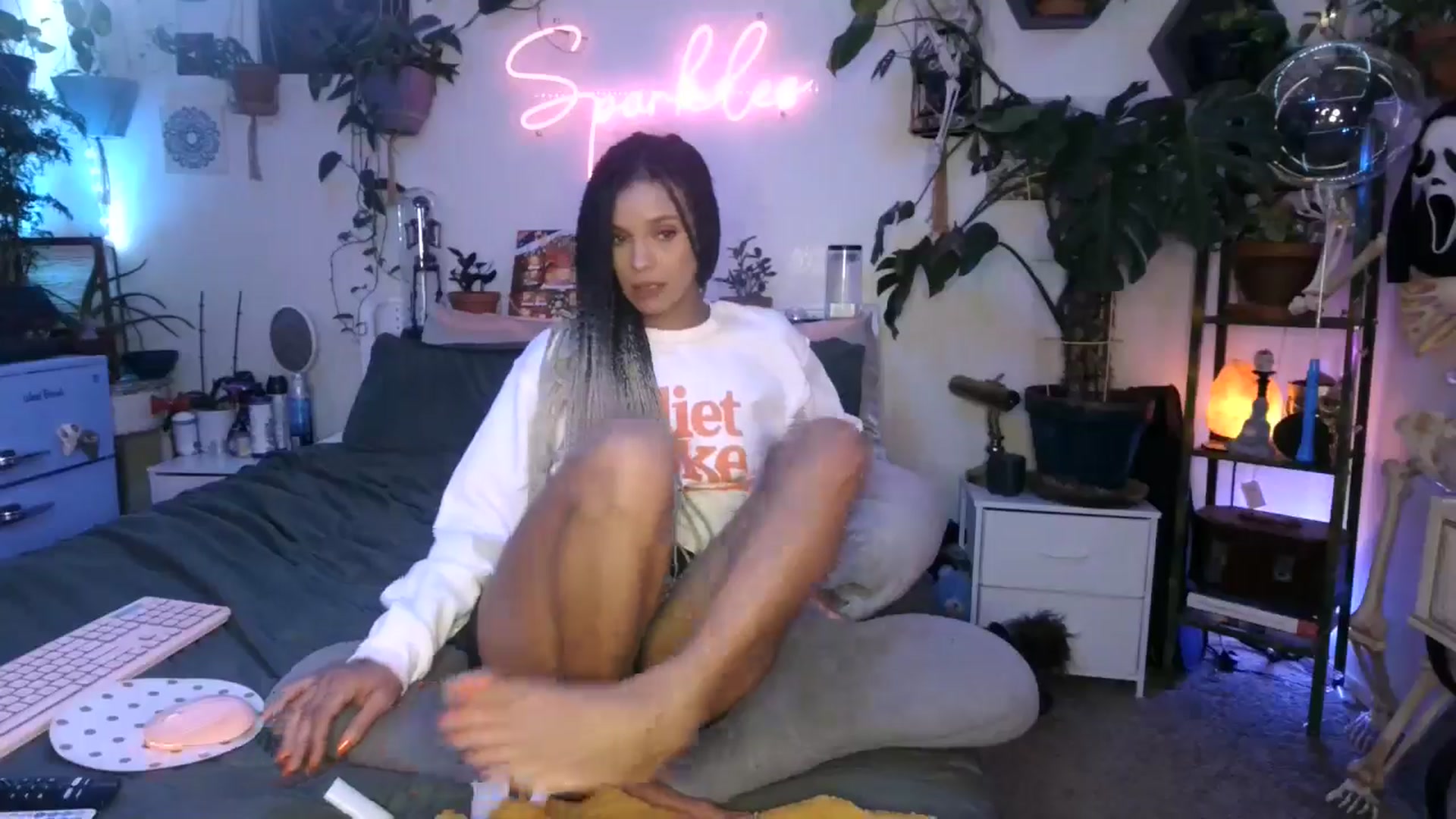 Gallery image thumbnail from SPARKL3S's myfreecams stream on, 12/07/2024, 12:57 image 6 of 20