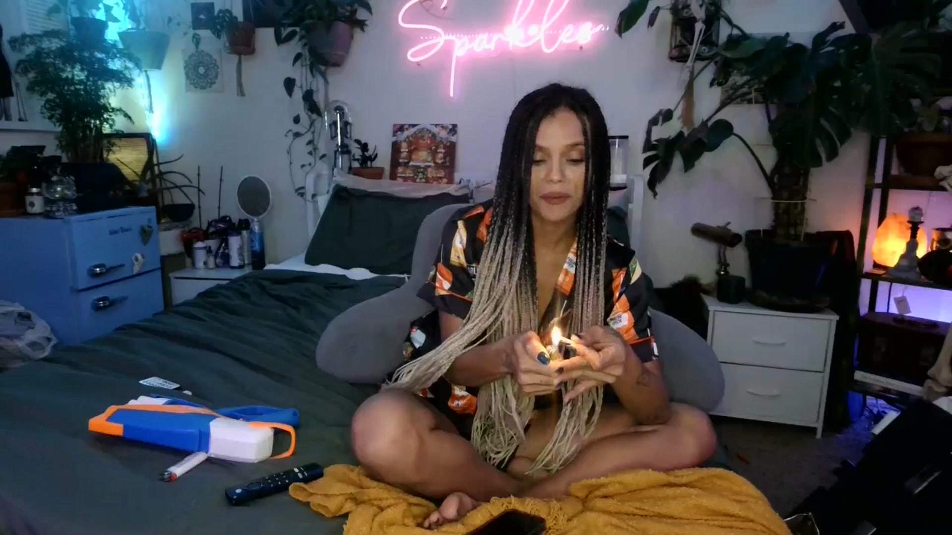 Gallery image thumbnail from SPARKL3S's myfreecams stream on, 12/15/2024, 11:59 image 18 of 20
