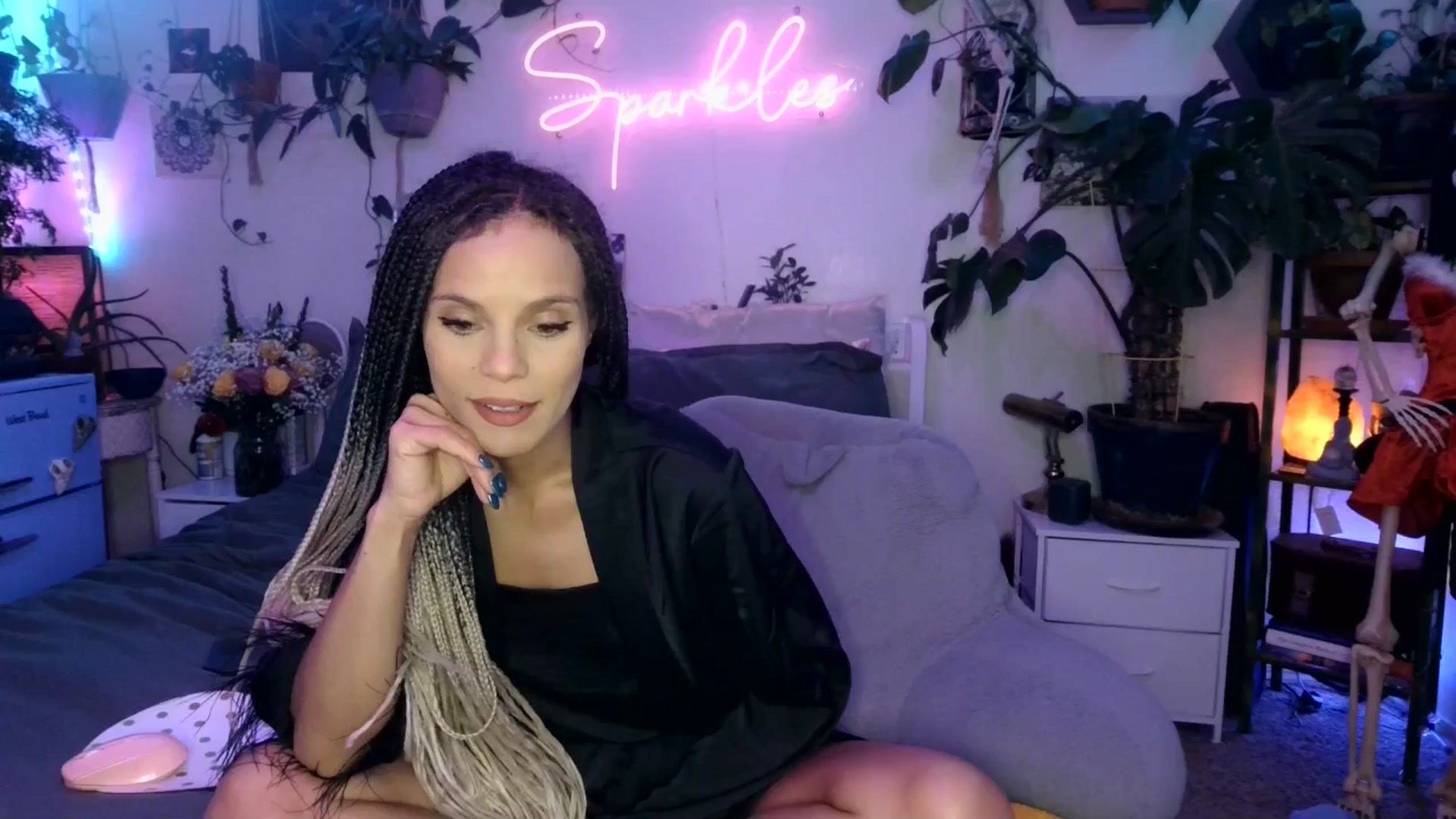Gallery image thumbnail from SPARKL3S's myfreecams stream on, 12/20/2024, 05:57 image 1 of 20