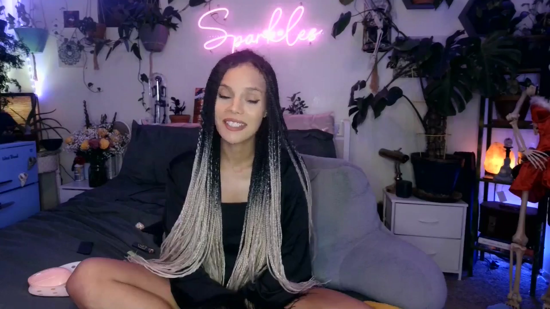 Gallery image thumbnail from SPARKL3S's myfreecams stream on, 12/20/2024, 05:57 image 7 of 20