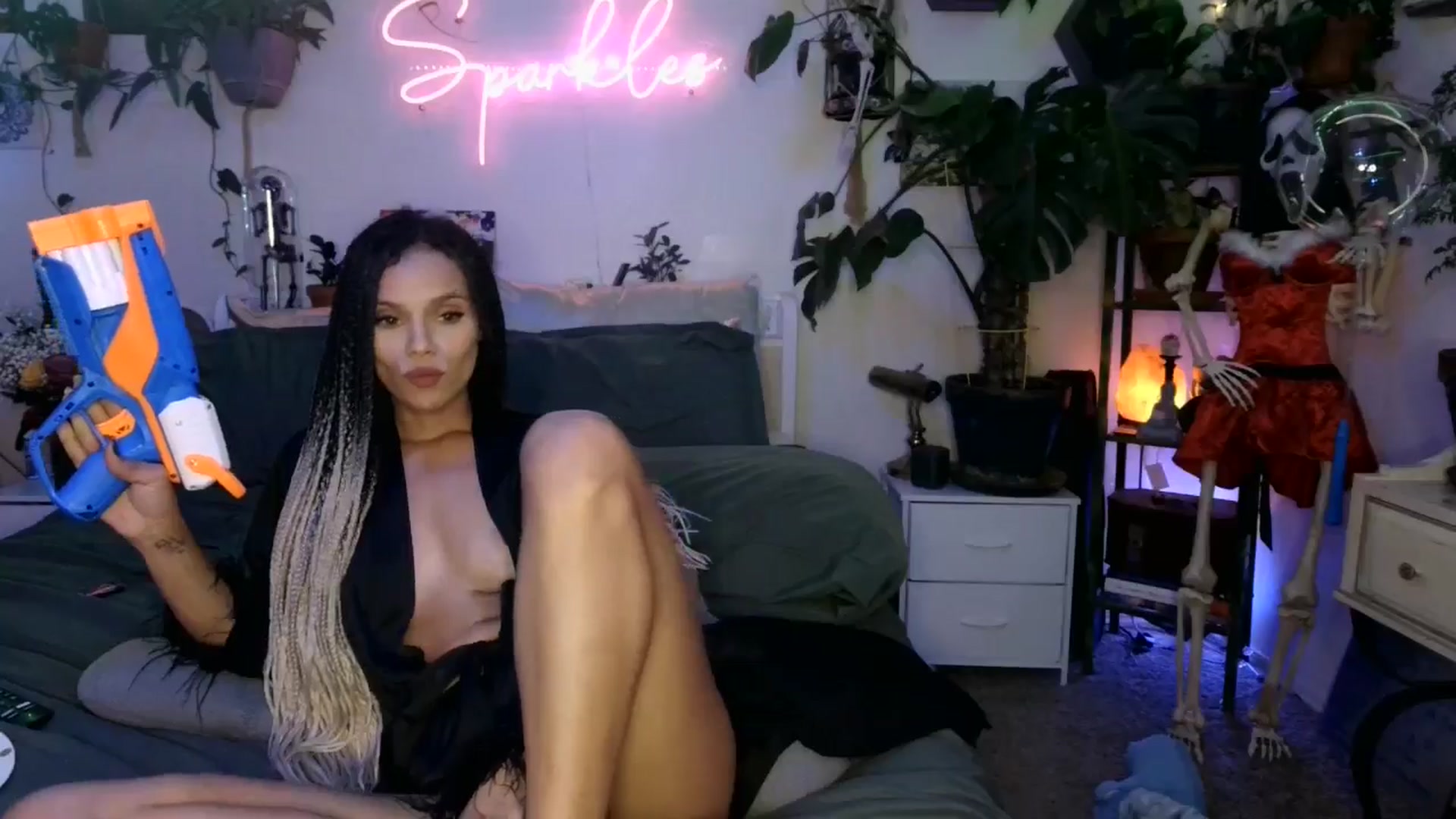 Gallery image thumbnail from SPARKL3S's myfreecams stream on, 12/20/2024, 10:09 image 16 of 20