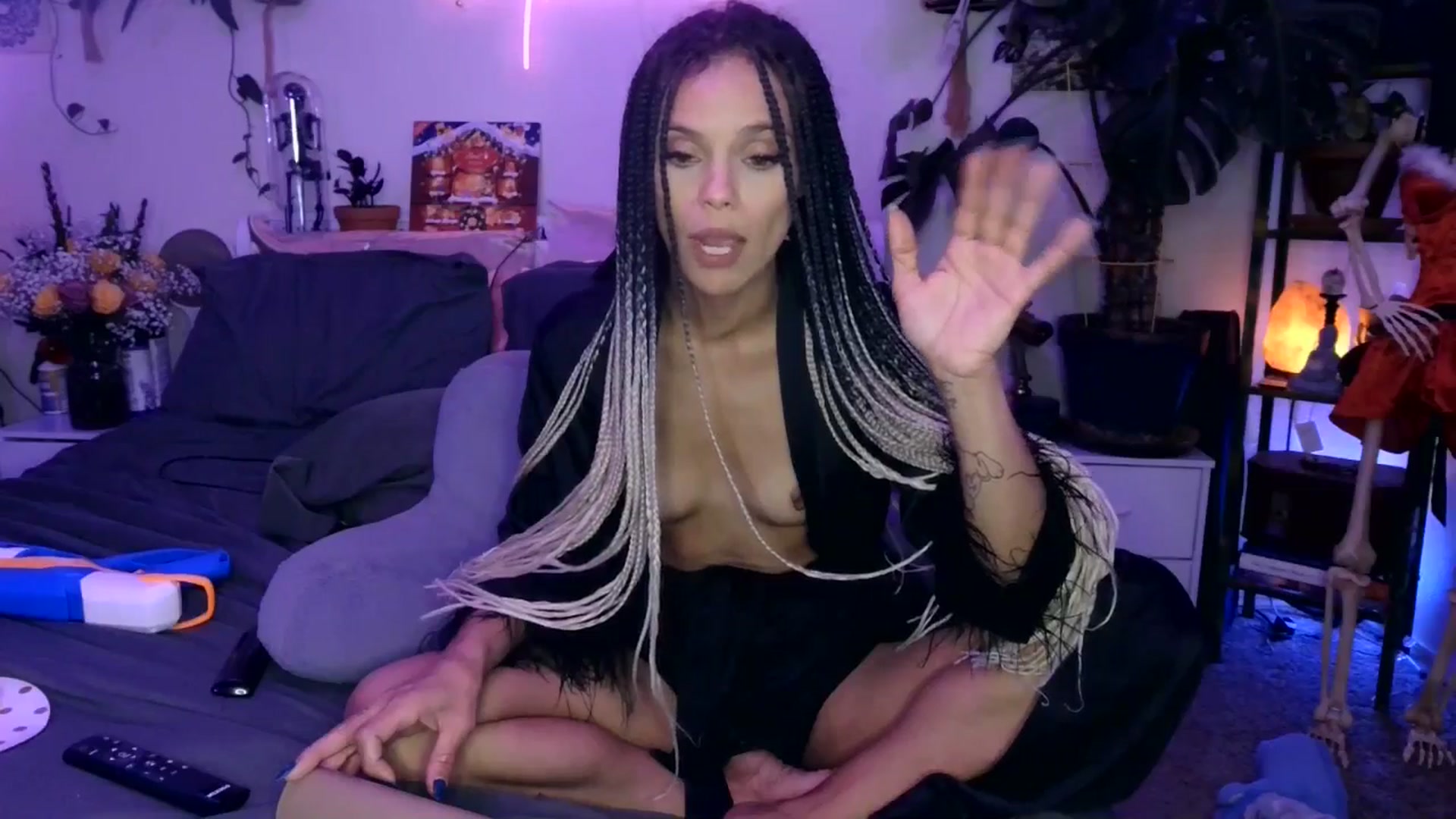 Gallery image thumbnail from SPARKL3S's myfreecams stream on, 12/20/2024, 12:09 image 5 of 20