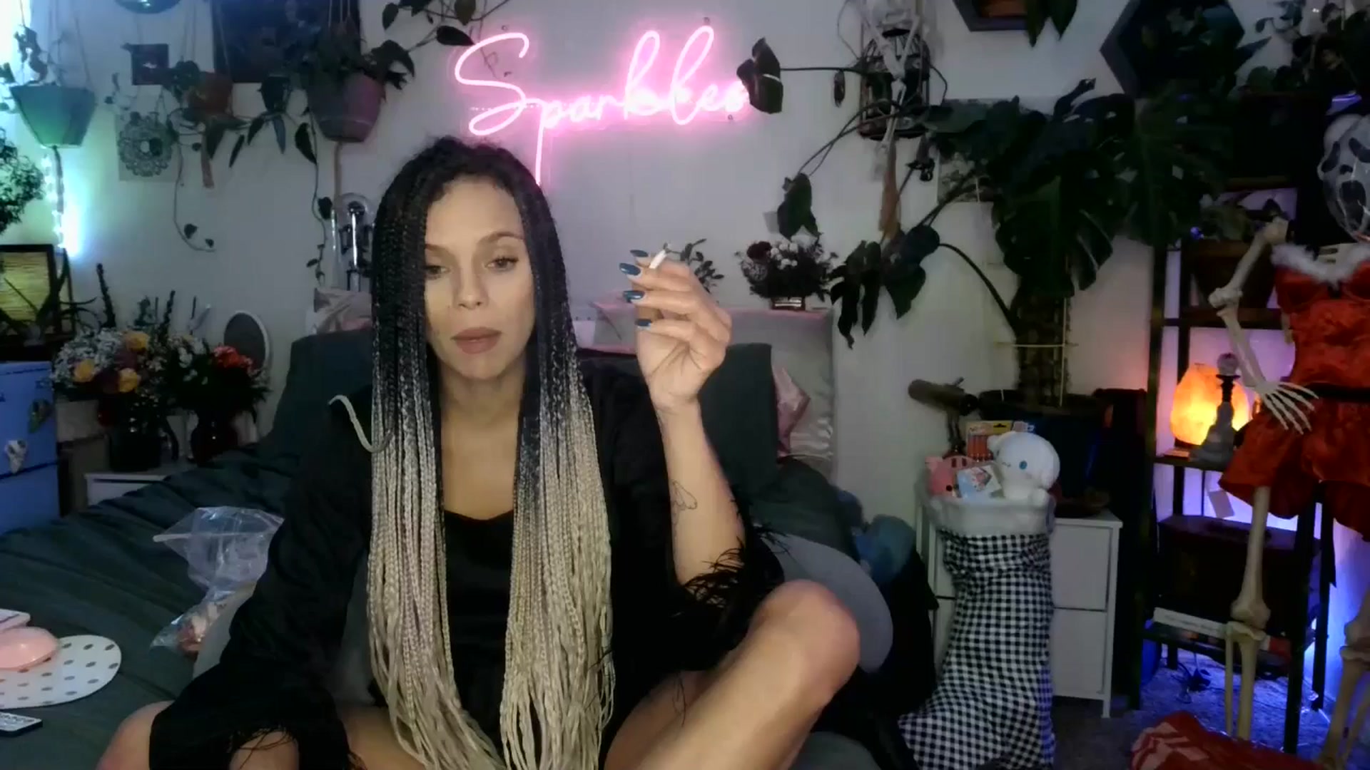 Gallery image thumbnail from SPARKL3S's myfreecams stream on, 12/25/2024, 11:45 image 15 of 20