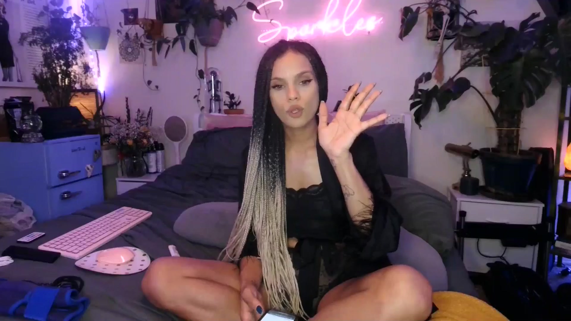 Gallery image thumbnail from SPARKL3S's myfreecams stream on, 12/30/2024, 06:13 image 2 of 20