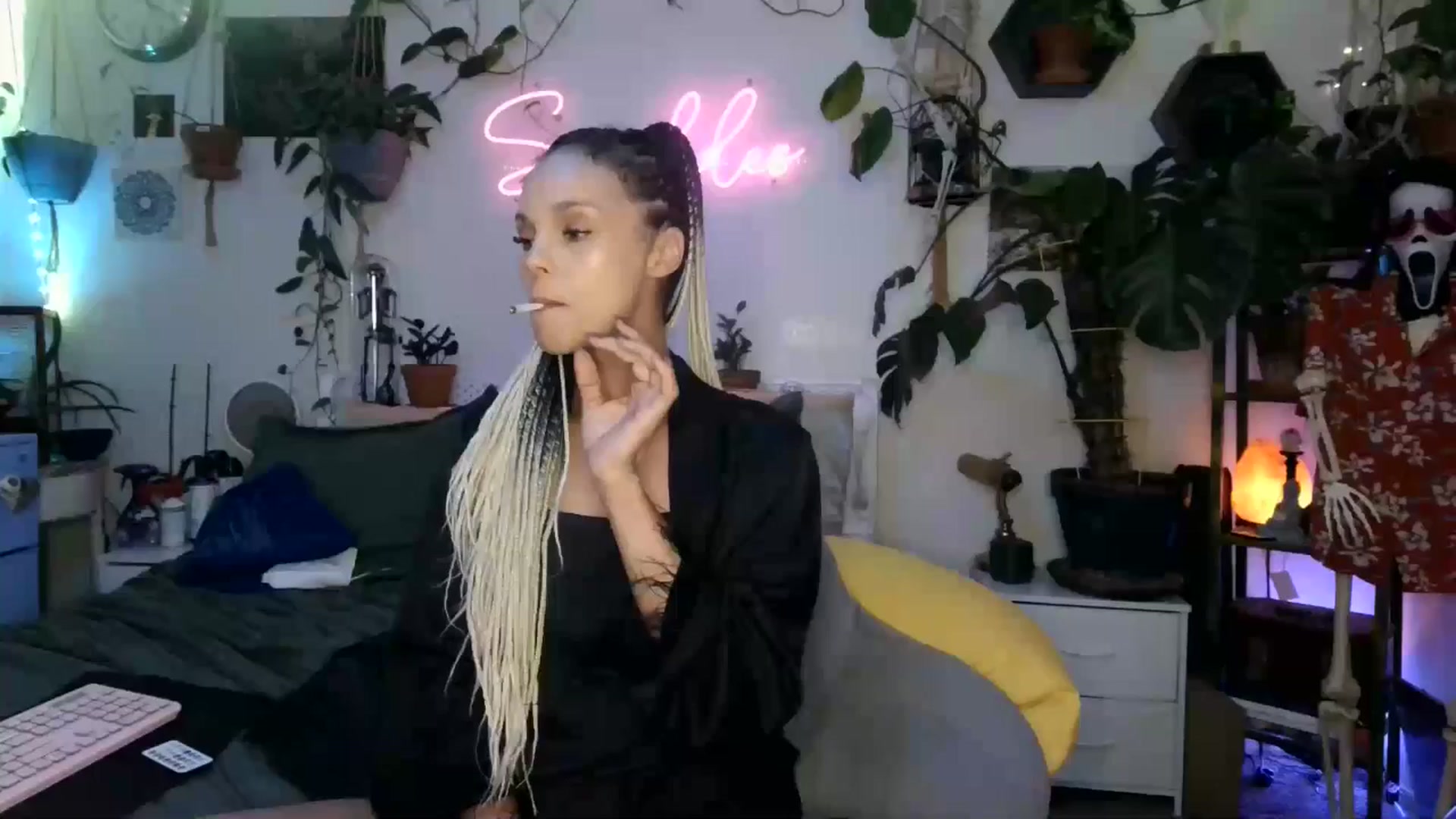 Gallery image thumbnail from SPARKL3S's myfreecams stream on, 01/13/2025, 11:26 image 1 of 20