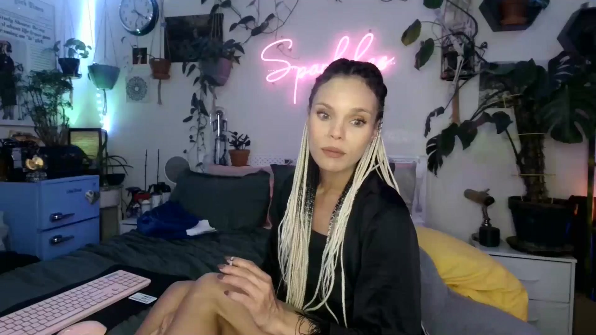 Gallery image thumbnail from SPARKL3S's myfreecams stream on, 01/13/2025, 11:26 image 14 of 20