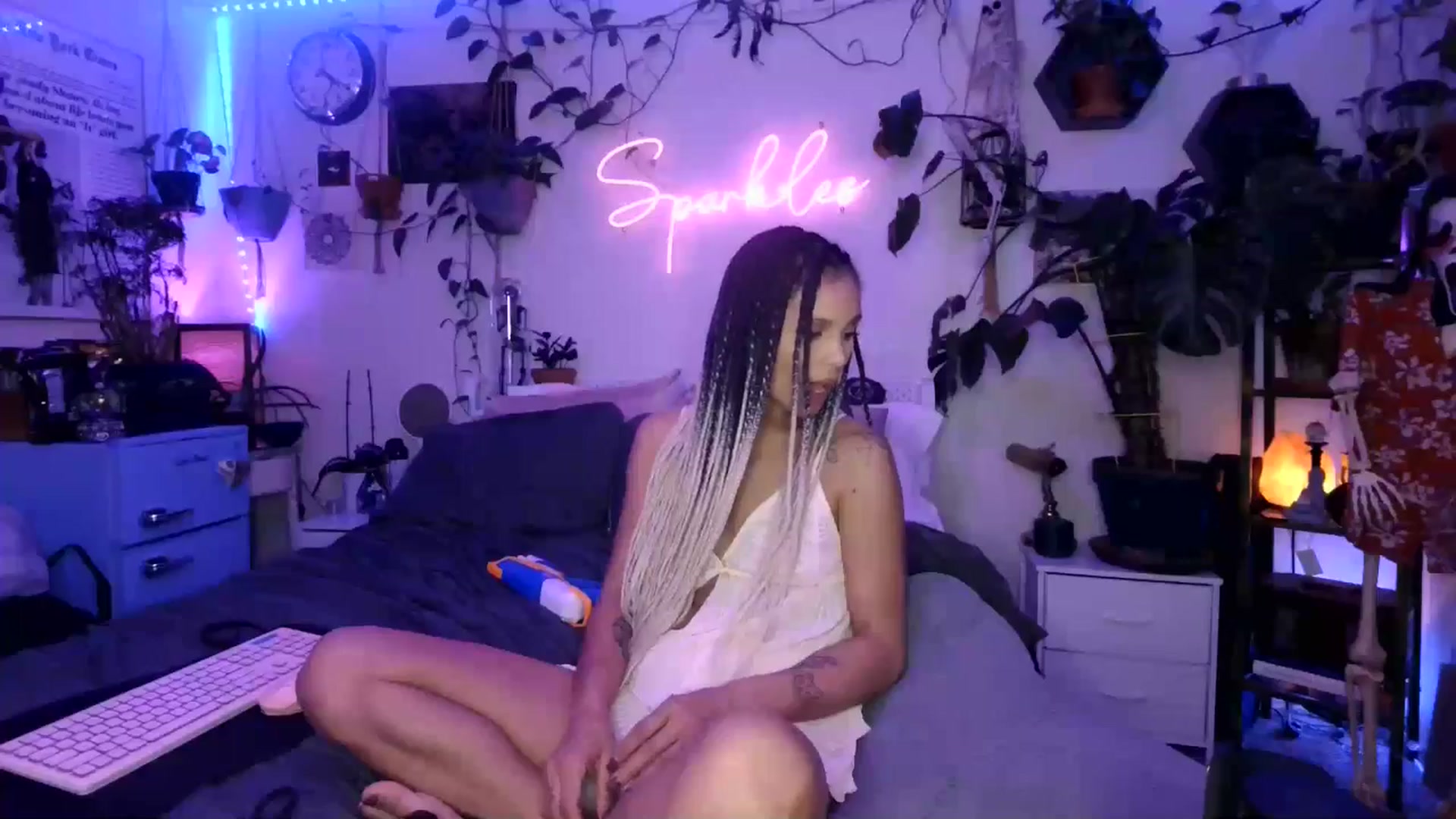 Gallery image thumbnail from SPARKL3S's myfreecams stream on, 01/18/2025, 13:07 image 13 of 20