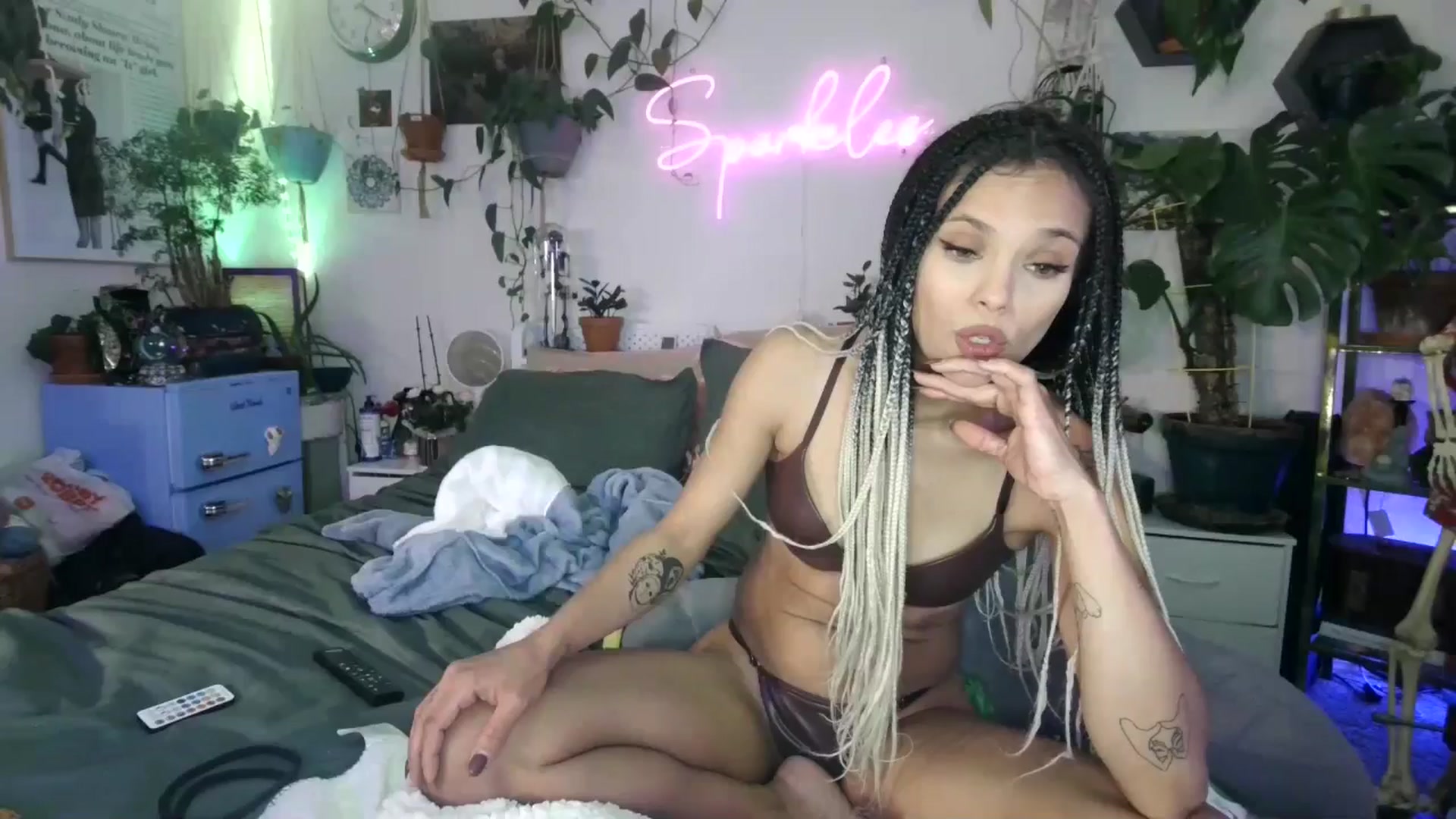 Gallery image thumbnail from SPARKL3S's myfreecams stream on, 02/07/2025, 09:31 image 3 of 20