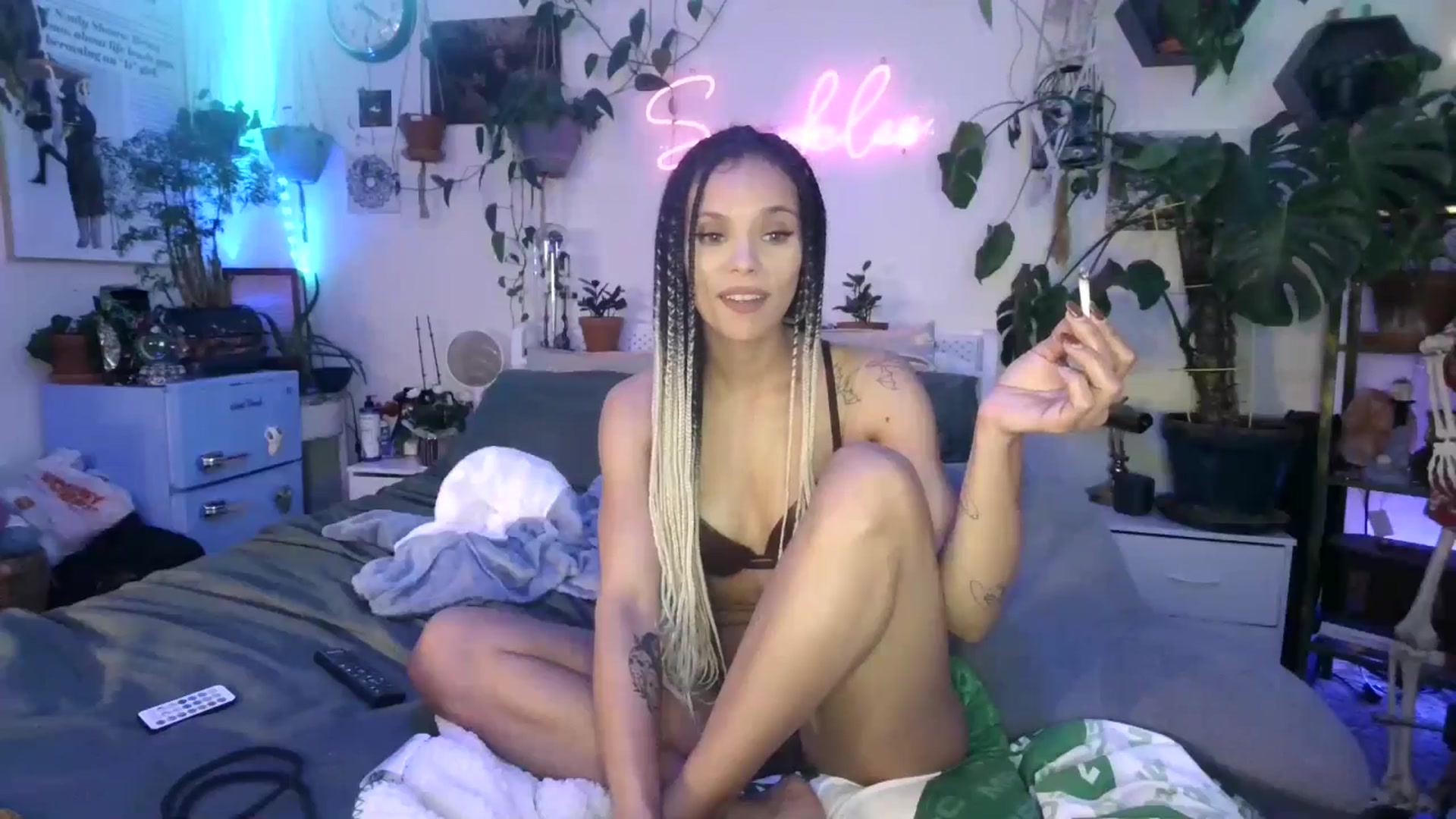 Gallery image thumbnail from SPARKL3S's myfreecams stream on, 02/07/2025, 09:31 image 10 of 20