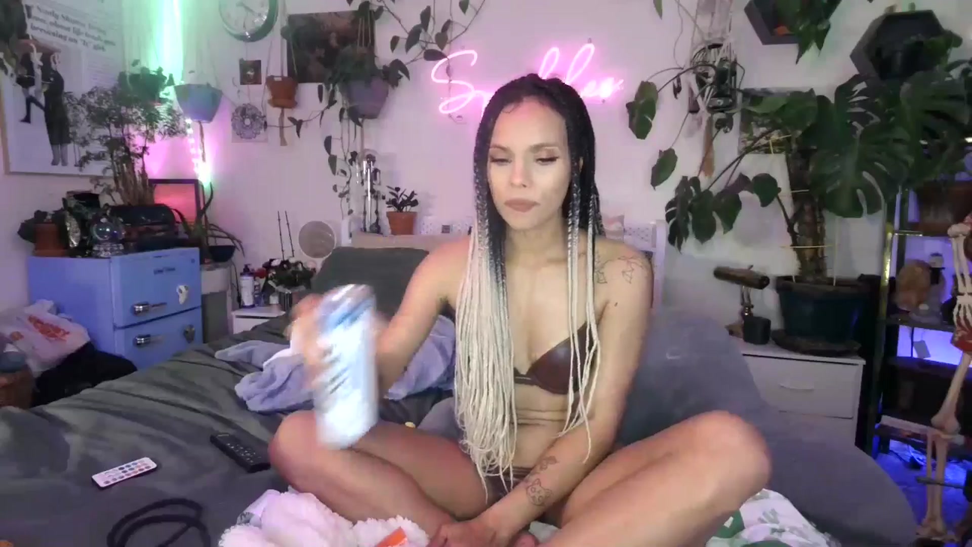 Gallery image thumbnail from SPARKL3S's myfreecams stream on, 02/07/2025, 09:31 image 13 of 20