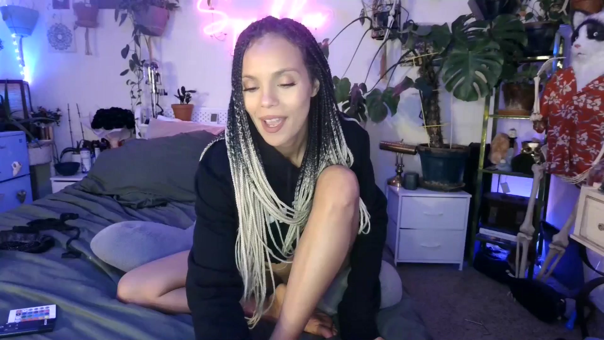 Gallery image thumbnail from SPARKL3S's myfreecams stream on, 02/22/2025, 12:25 image 2 of 20