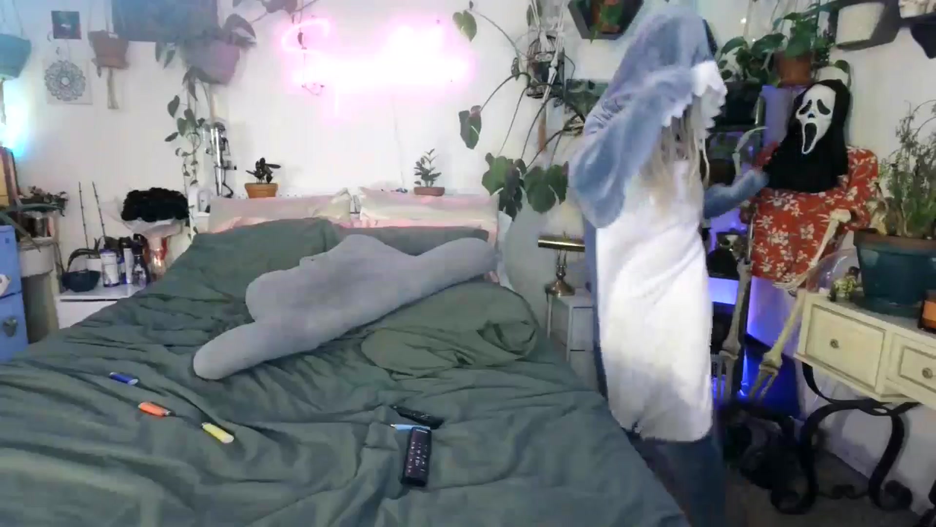 Gallery image thumbnail from SPARKL3S's myfreecams stream on, 02/23/2025, 12:36 image 7 of 20