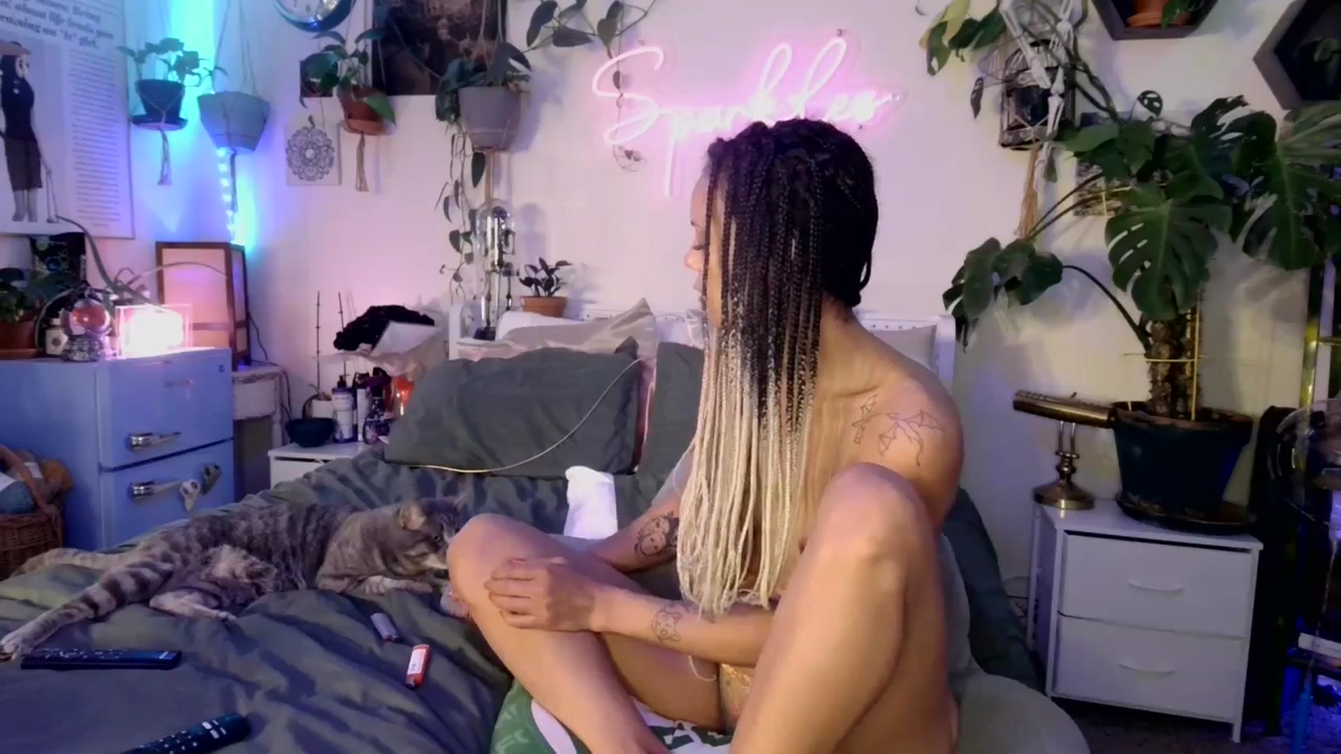Gallery image thumbnail from SPARKL3S's myfreecams stream on, 03/13/2025, 09:04 image 7 of 20