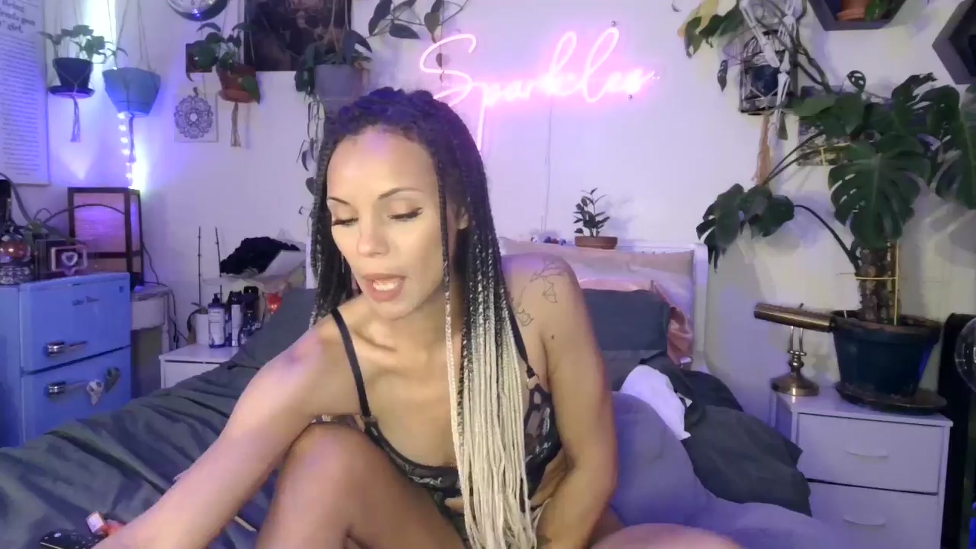 Gallery image thumbnail from SPARKL3S's myfreecams stream on, 03/14/2025, 09:54 image 8 of 20