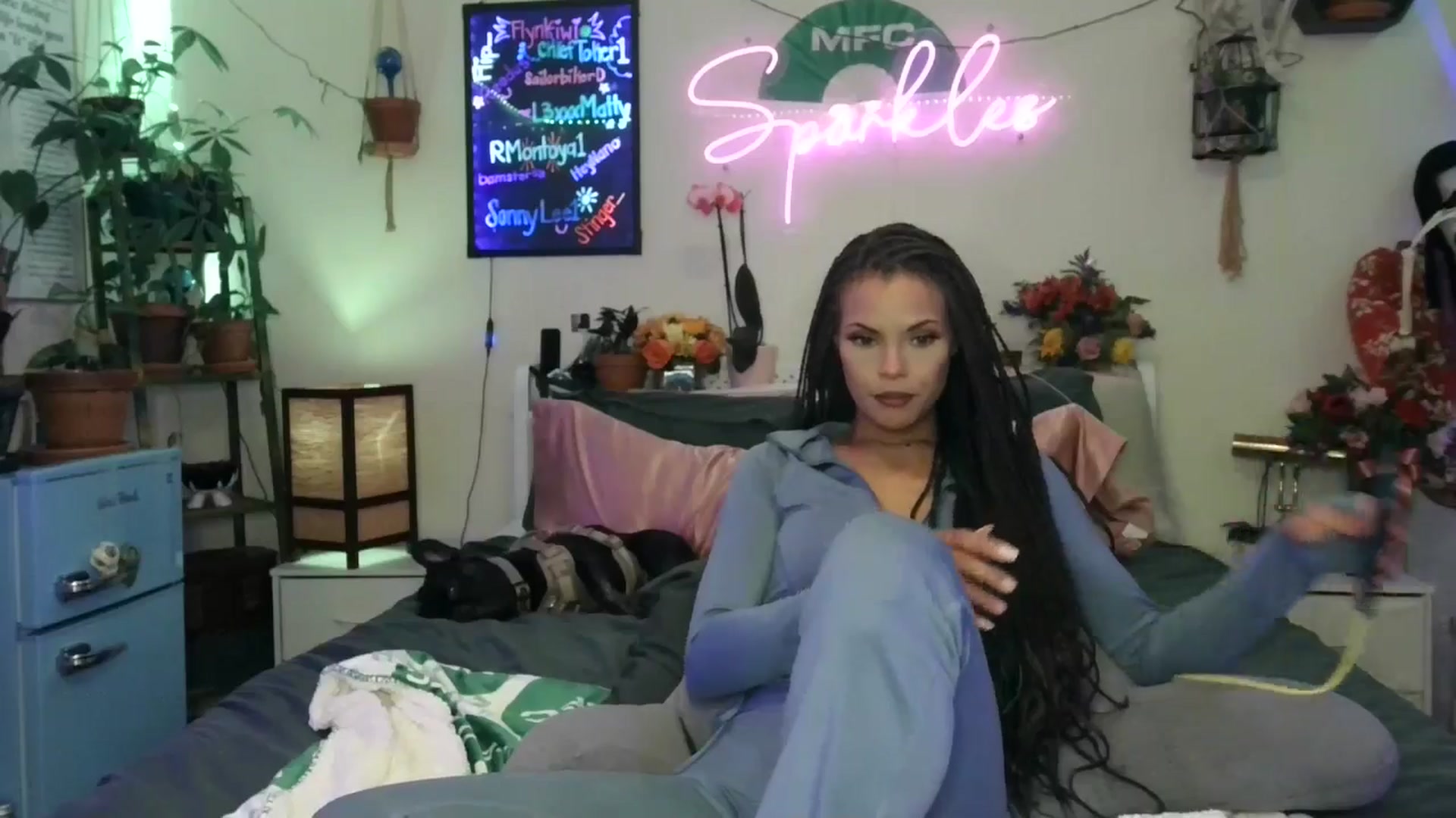 Gallery image thumbnail from SPARKL3S's myfreecams stream on, 10/24/2025, 06:02 image 3 of 20