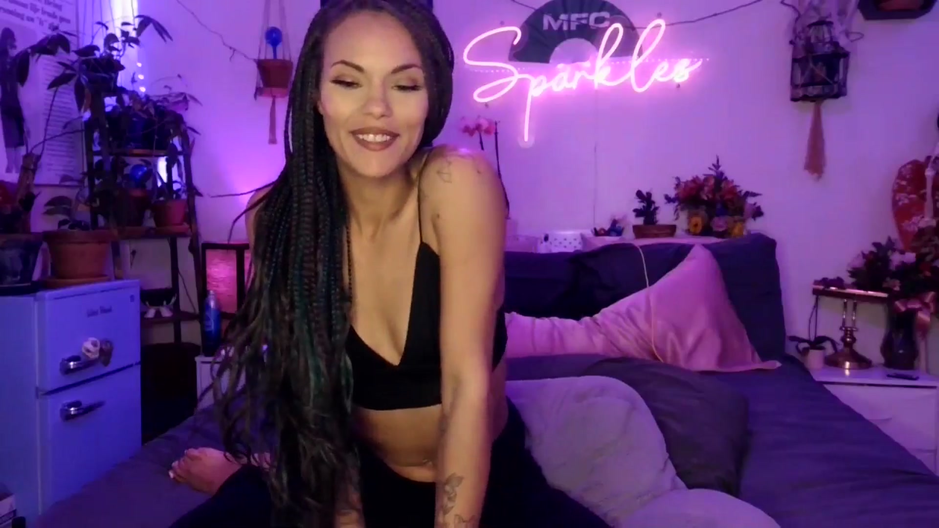Gallery image thumbnail from SPARKL3S's myfreecams stream on, 10/27/2025, 07:53 image 20 of 20