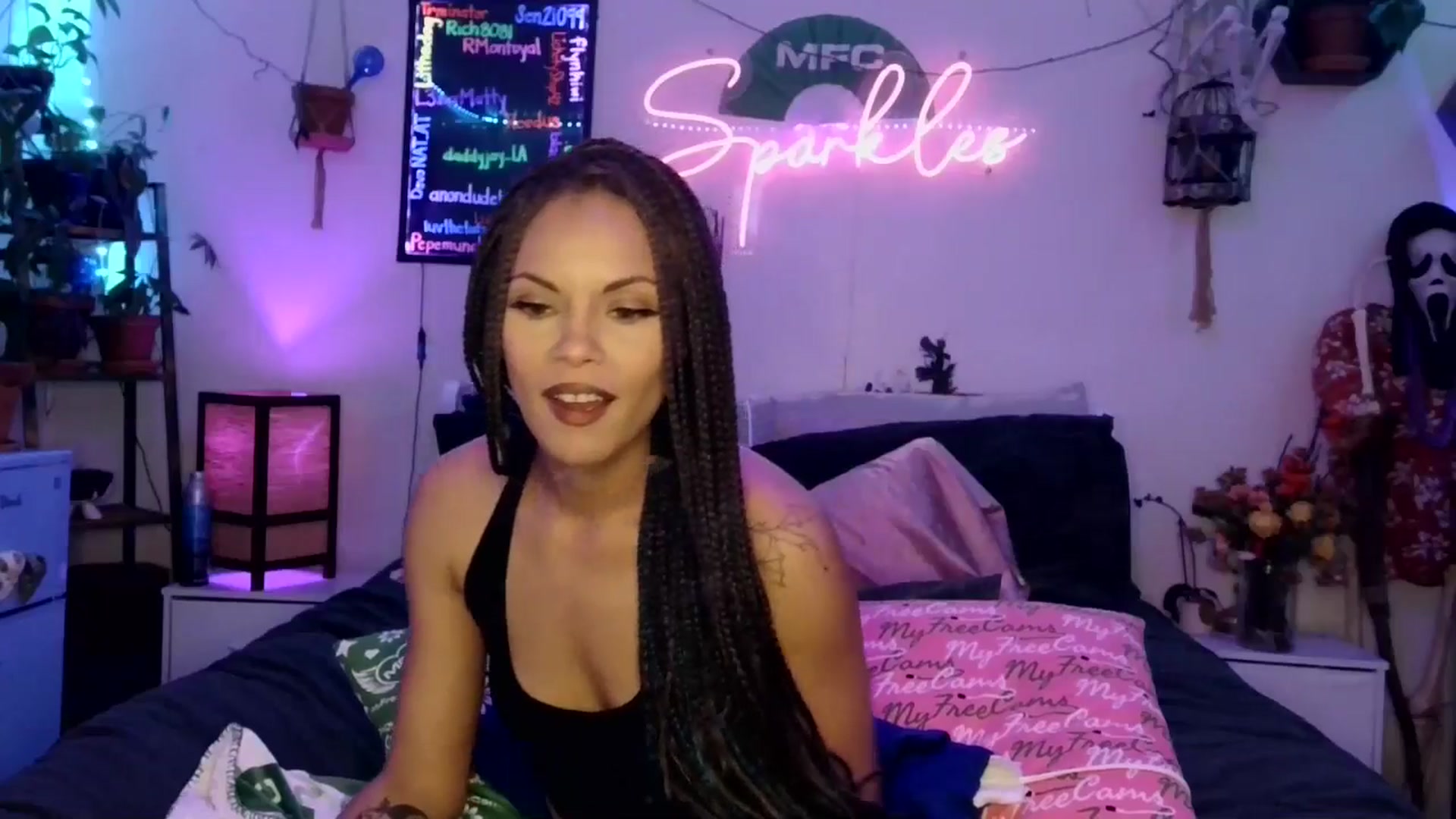Gallery image thumbnail from SPARKL3S's myfreecams stream on, 11/13/2025, 10:08 image 2 of 20