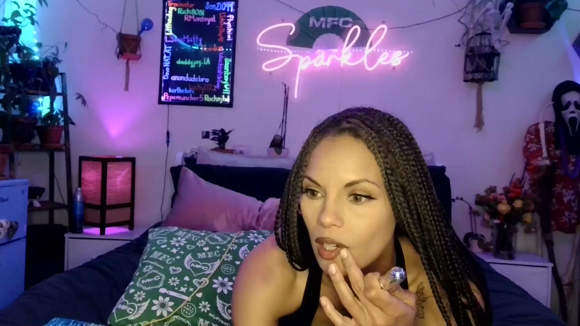 Gallery image thumbnail from SPARKL3S's myfreecams stream on, 11/13/2025, 10:08 image 5 of 20