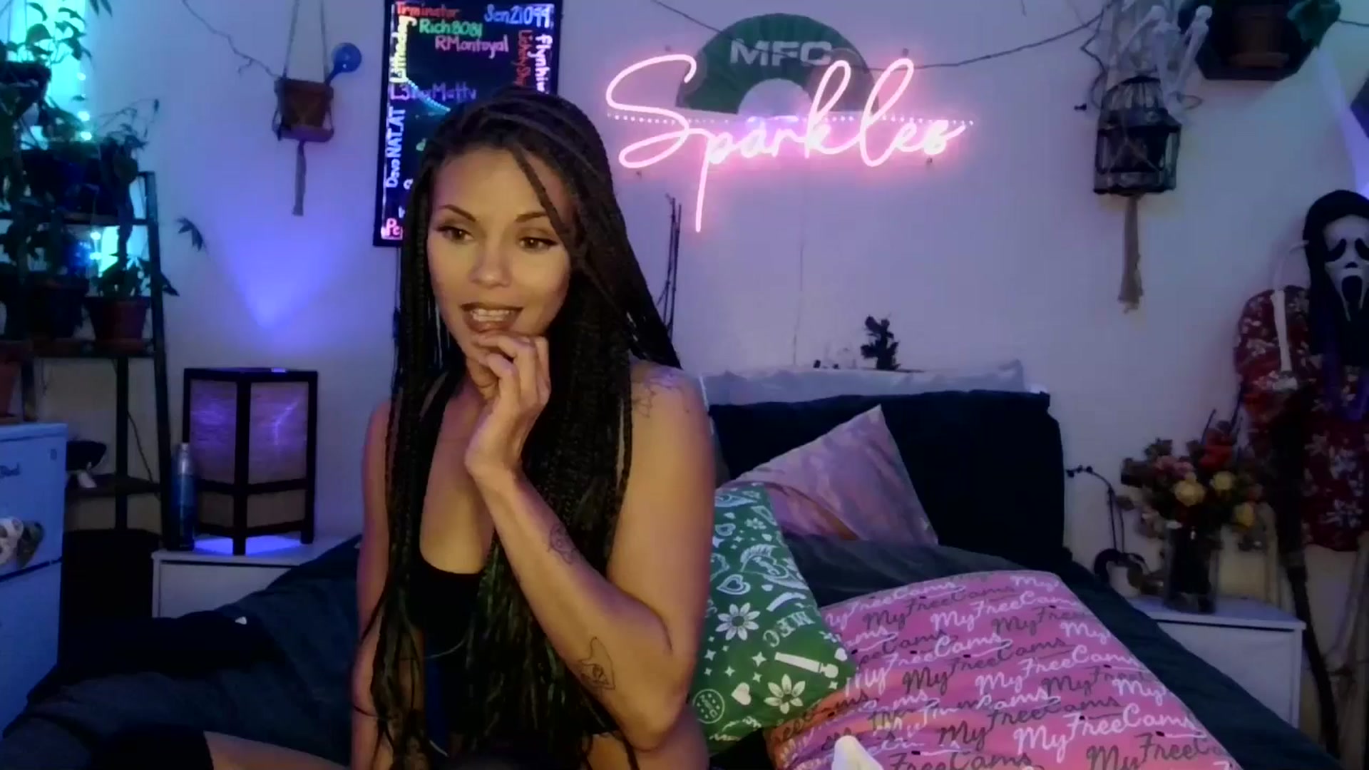 Gallery image thumbnail from SPARKL3S's myfreecams stream on, 11/13/2025, 10:16 image 13 of 20
