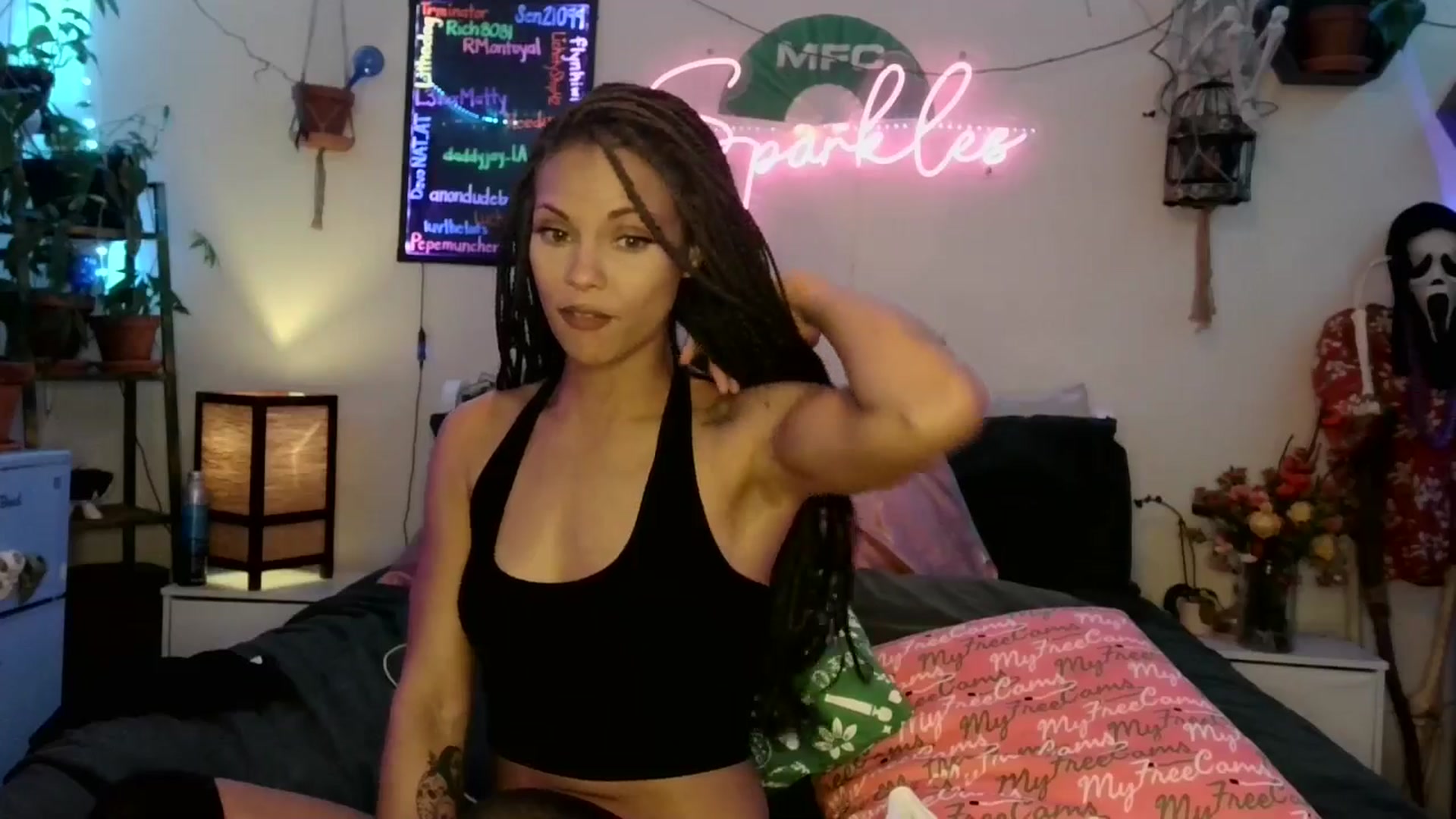 Gallery image thumbnail from SPARKL3S's myfreecams stream on, 11/13/2025, 10:16 image 16 of 20