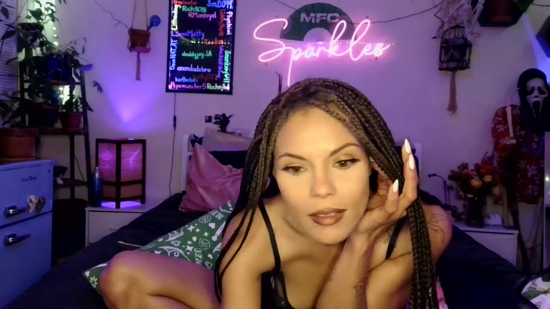 Gallery image thumbnail from SPARKL3S's myfreecams stream on, 11/14/2025, 06:40 image 15 of 20