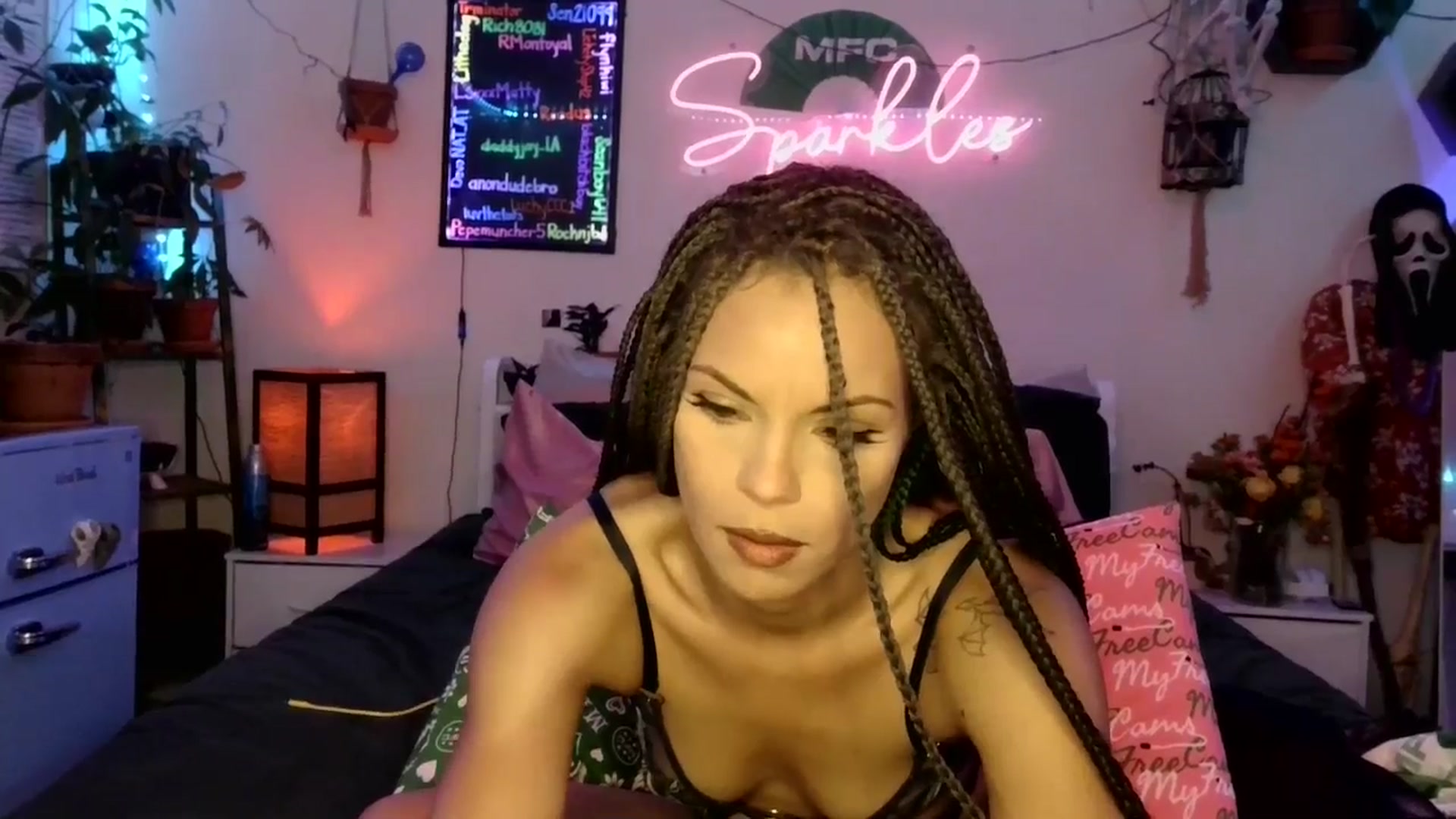 Gallery image thumbnail from SPARKL3S's myfreecams stream on, 11/14/2025, 06:40 image 10 of 20