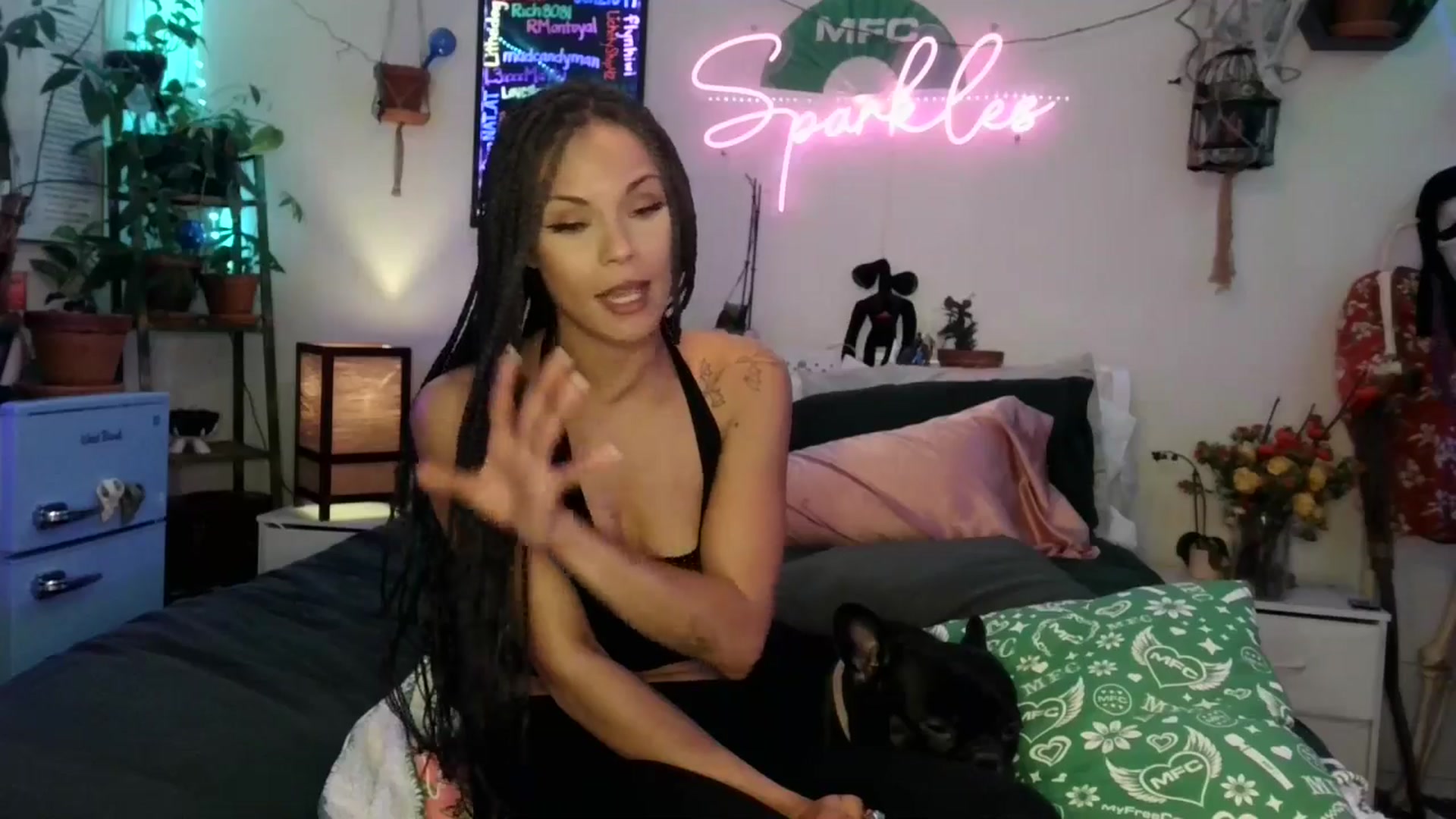 Gallery image thumbnail from SPARKL3S's myfreecams stream on, 11/17/2025, 11:10 image 4 of 20