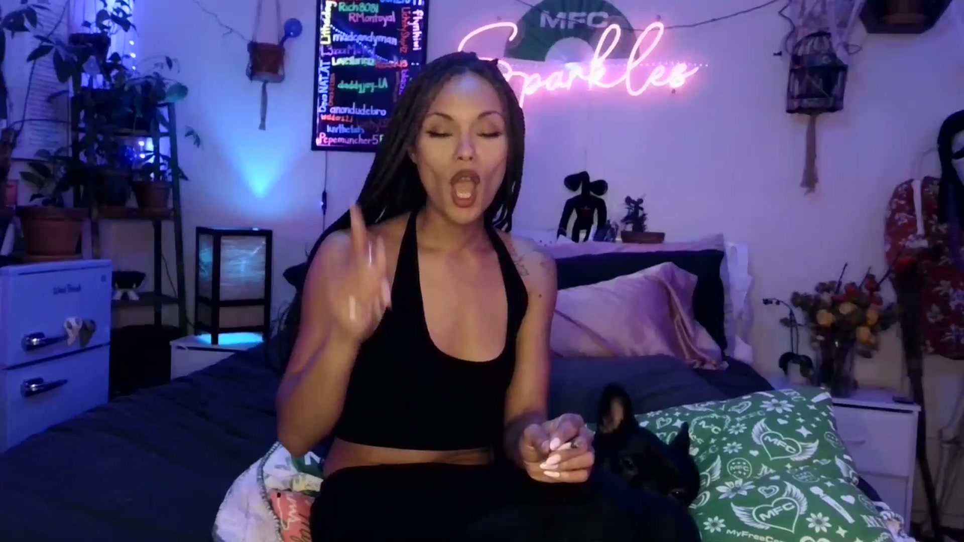 Gallery image thumbnail from SPARKL3S's myfreecams stream on, 11/17/2025, 11:10 image 5 of 20